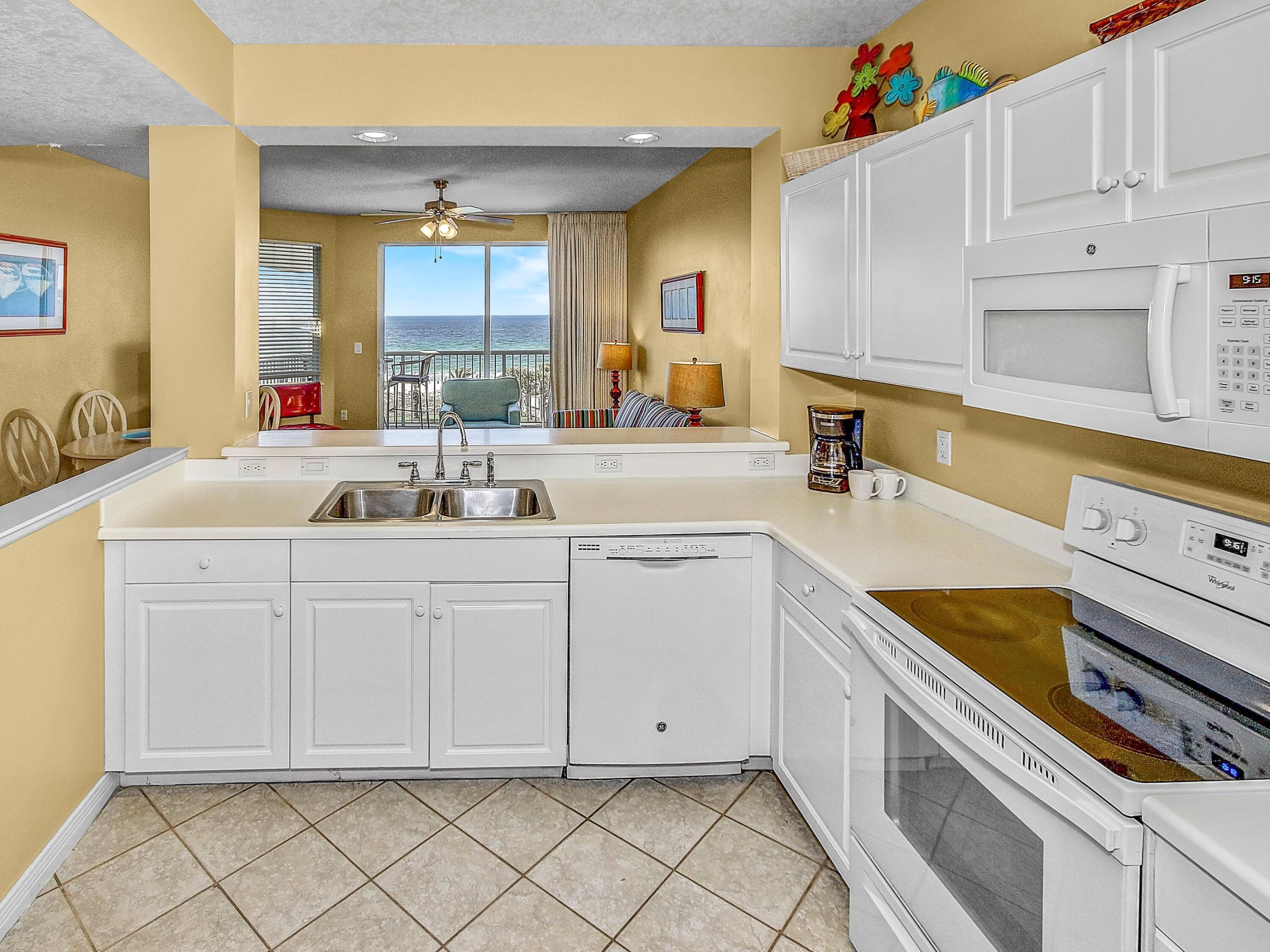 DESTIN WEST BEACH & BAY RESORT-GULFSIDE - Residential