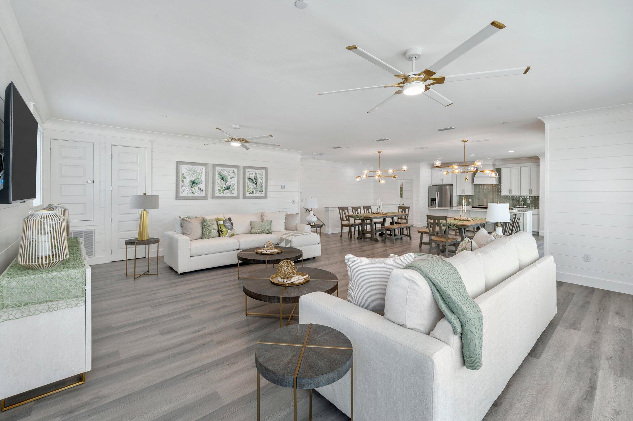 MIRAMAR BEACH - Residential