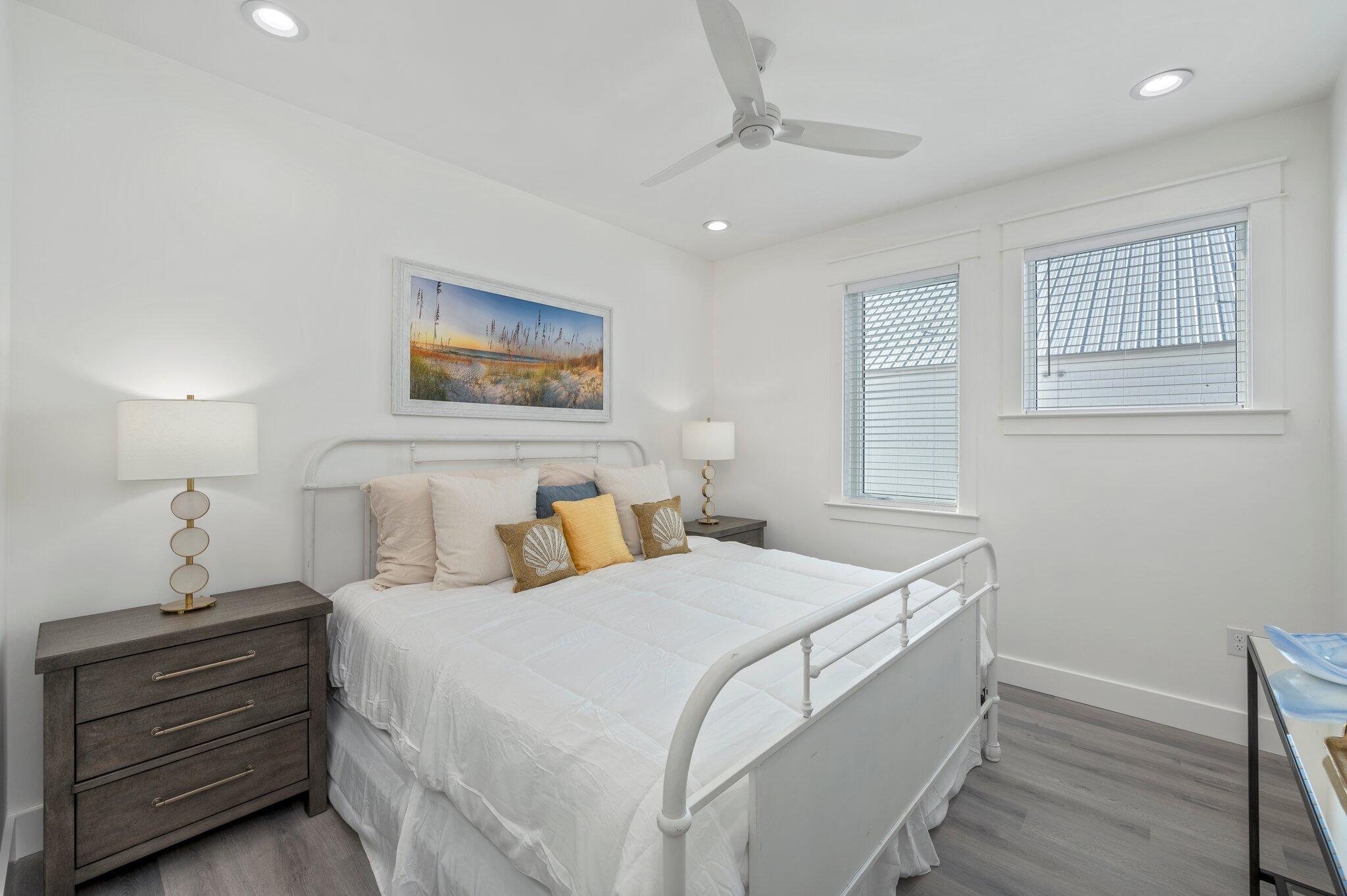 MIRAMAR BEACH - Residential