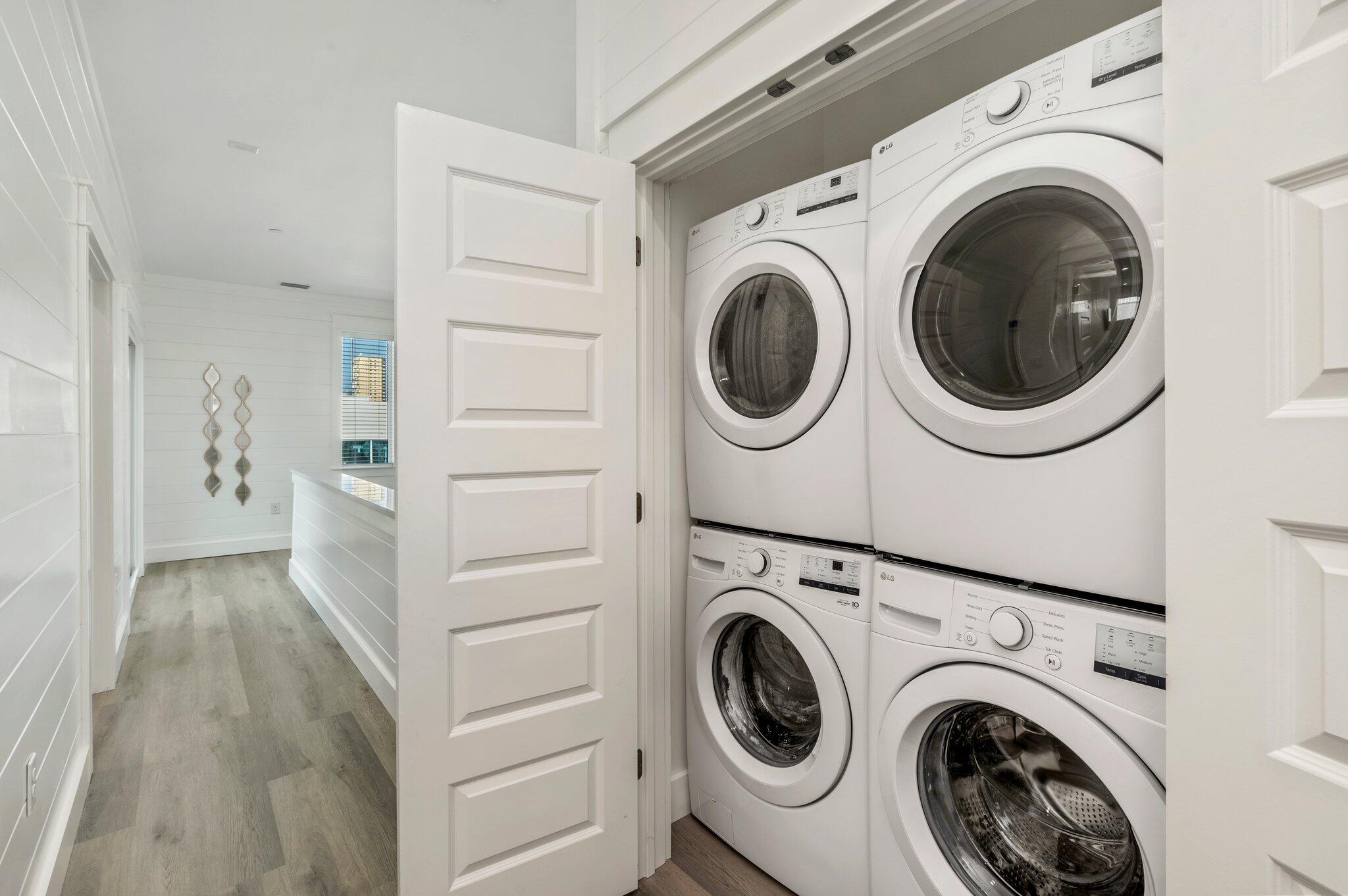 MIRAMAR BEACH - Residential