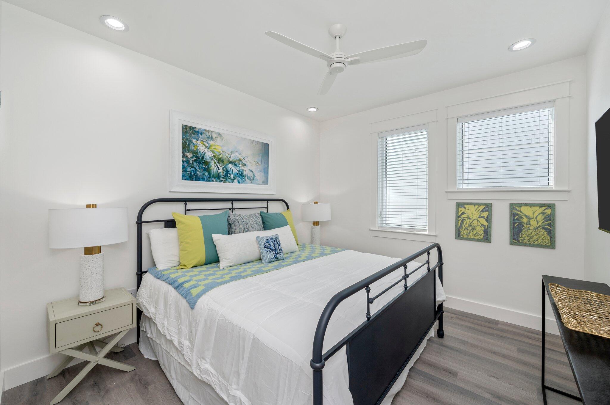 MIRAMAR BEACH - Residential