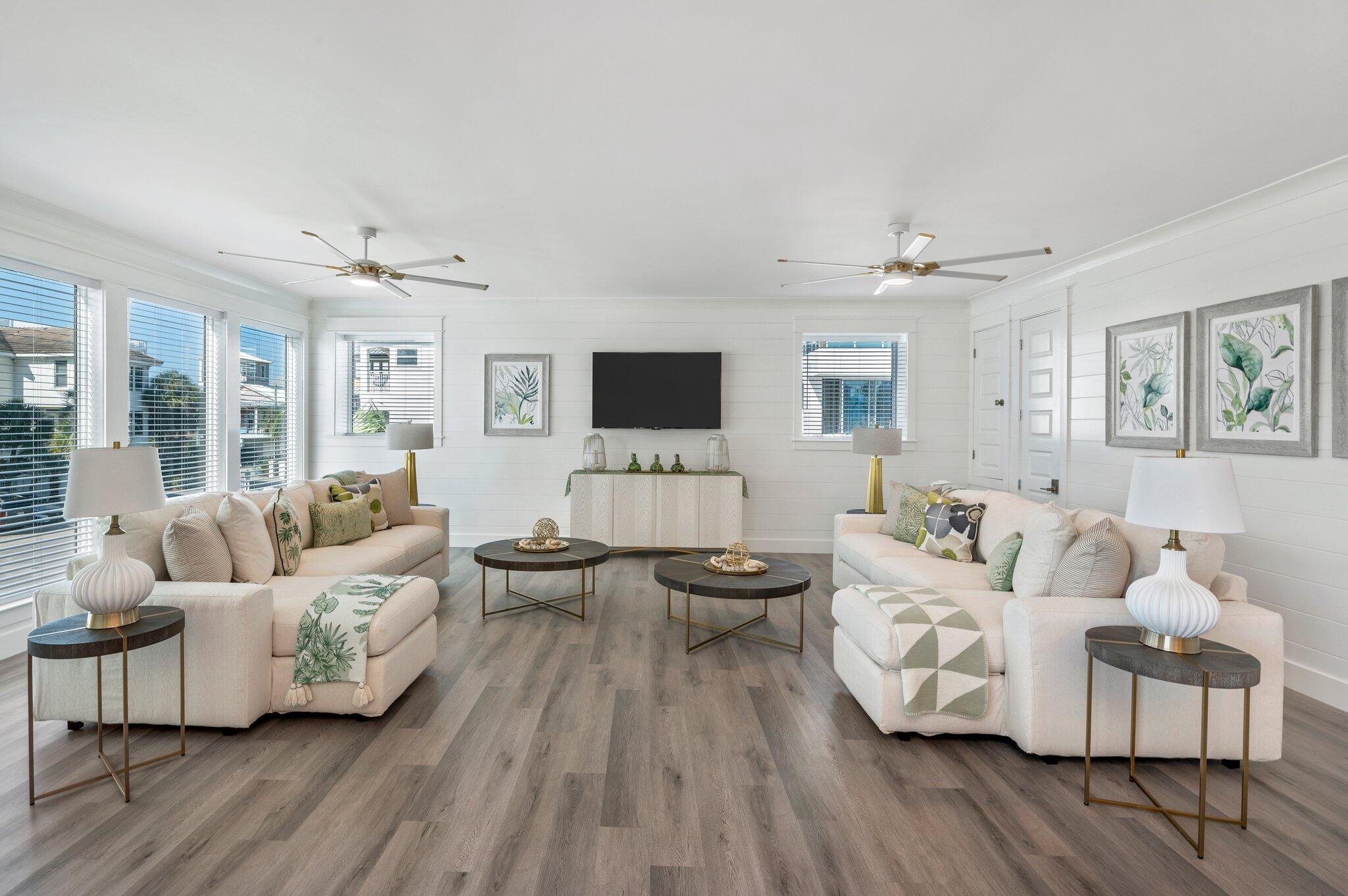 MIRAMAR BEACH - Residential