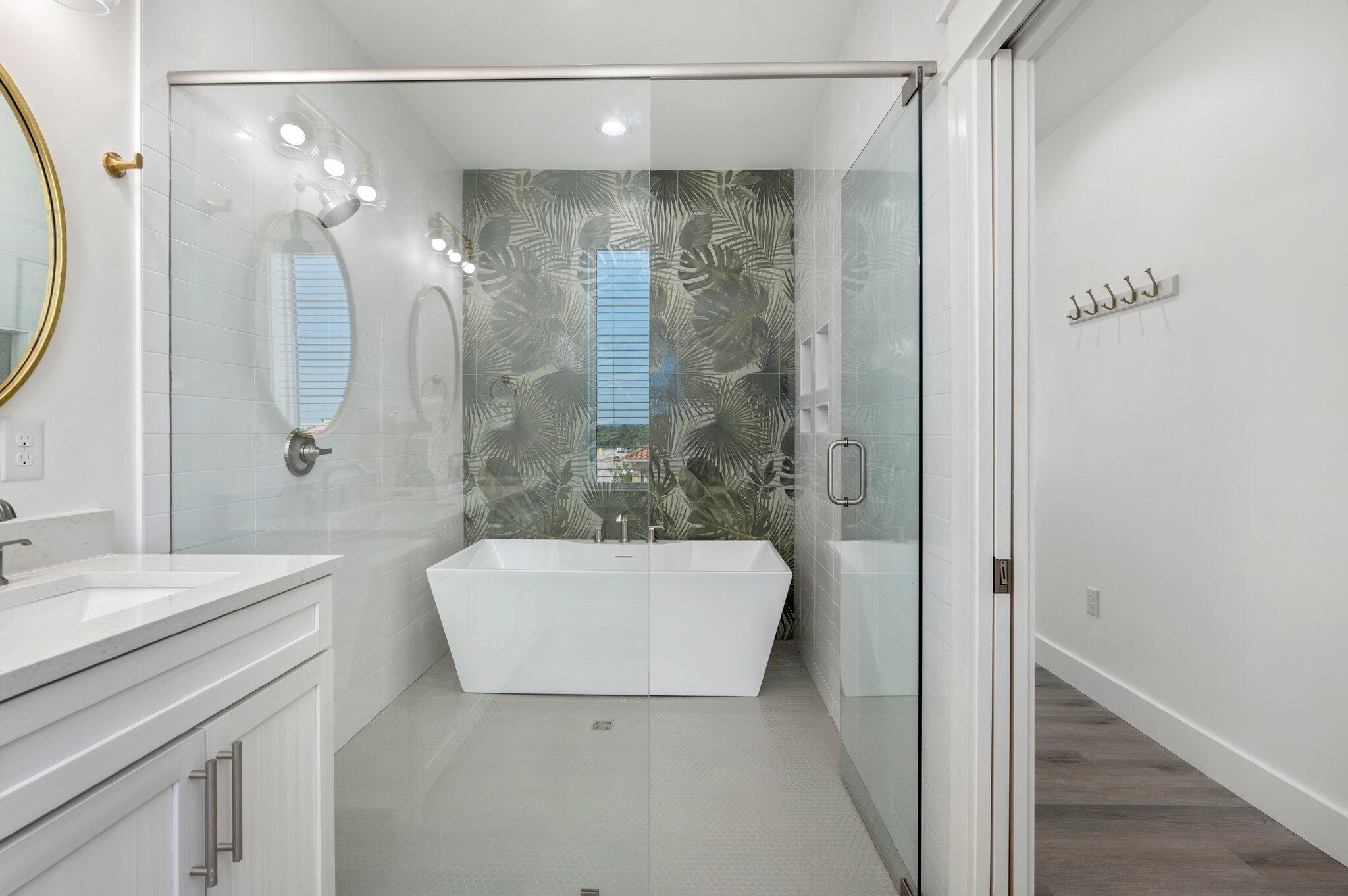 MIRAMAR BEACH - Residential