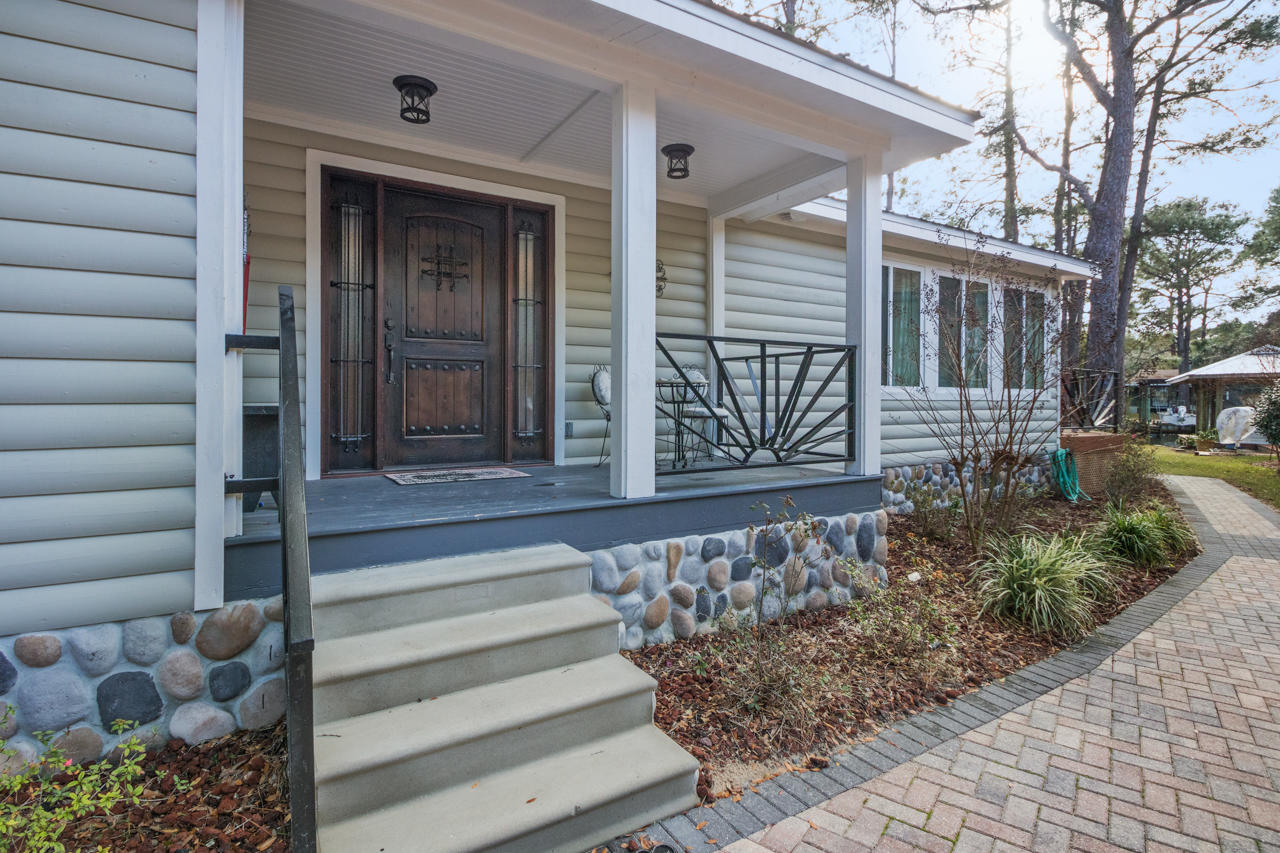 SANTA ROSA BEACH ESTATES - Residential