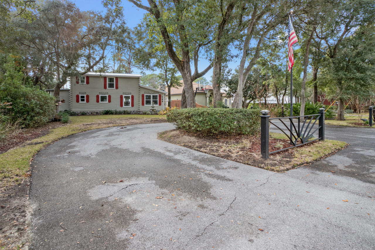 SANTA ROSA BEACH ESTATES - Residential