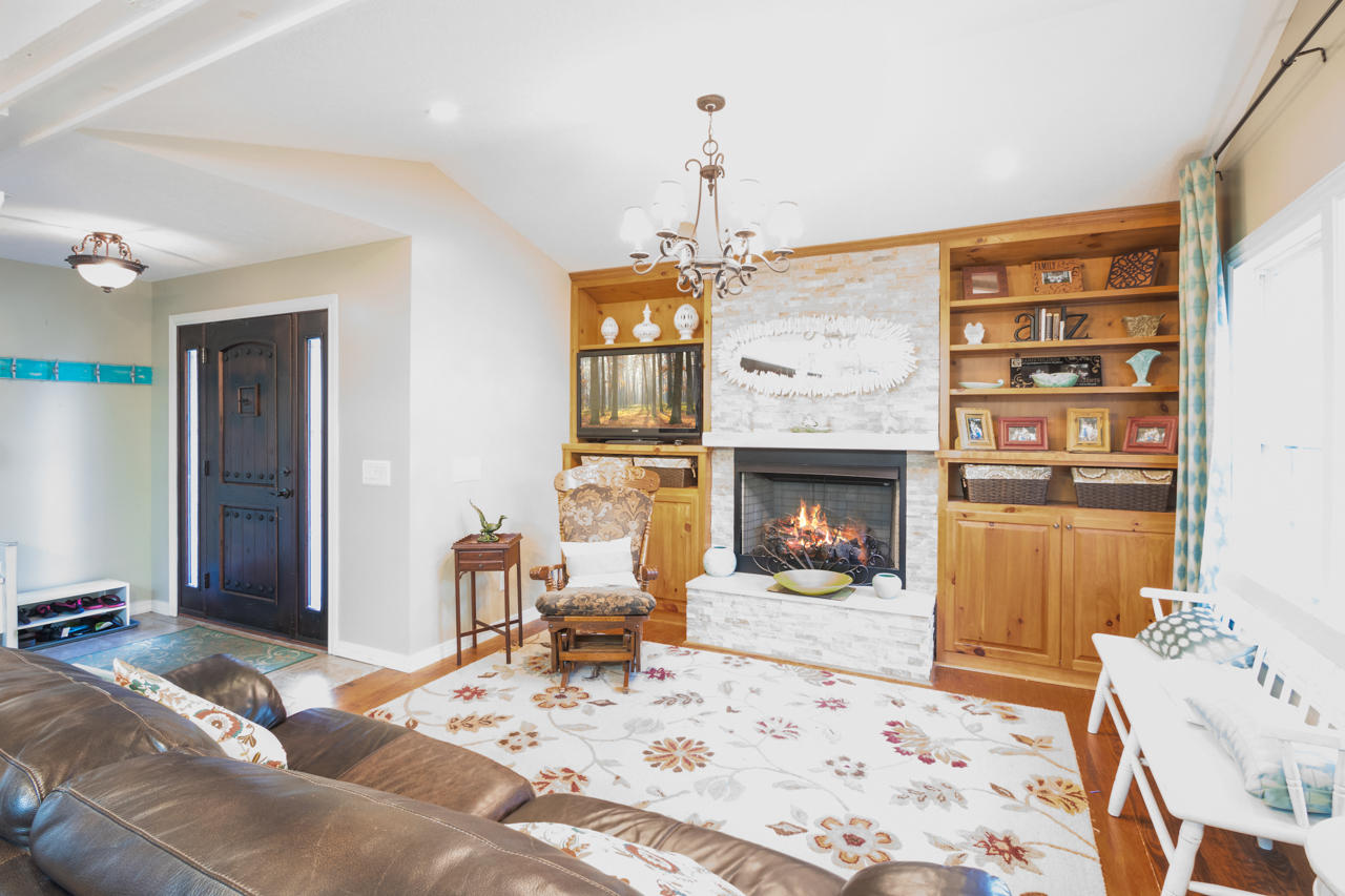 SANTA ROSA BEACH ESTATES - Residential