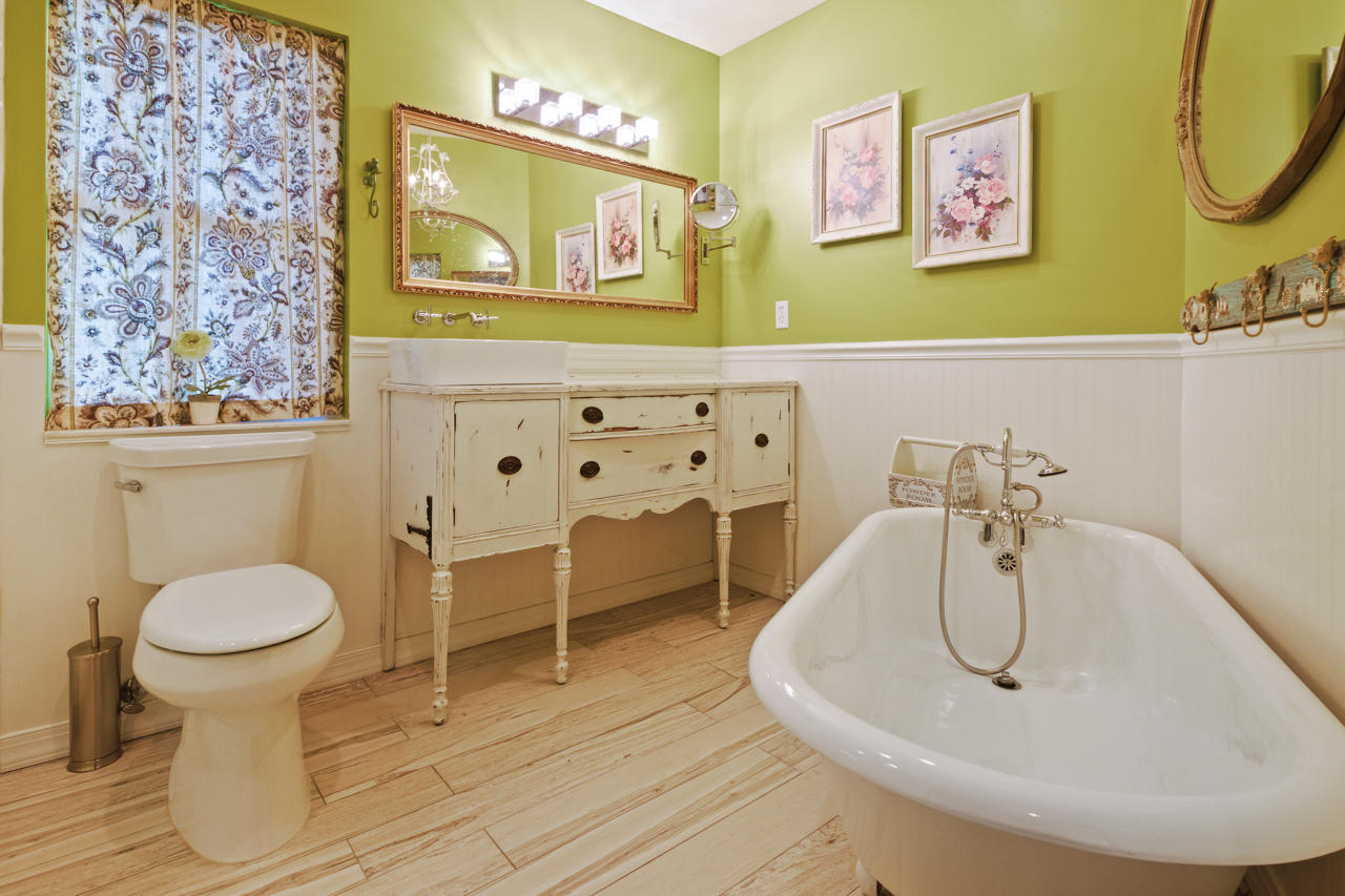 SANTA ROSA BEACH ESTATES - Residential