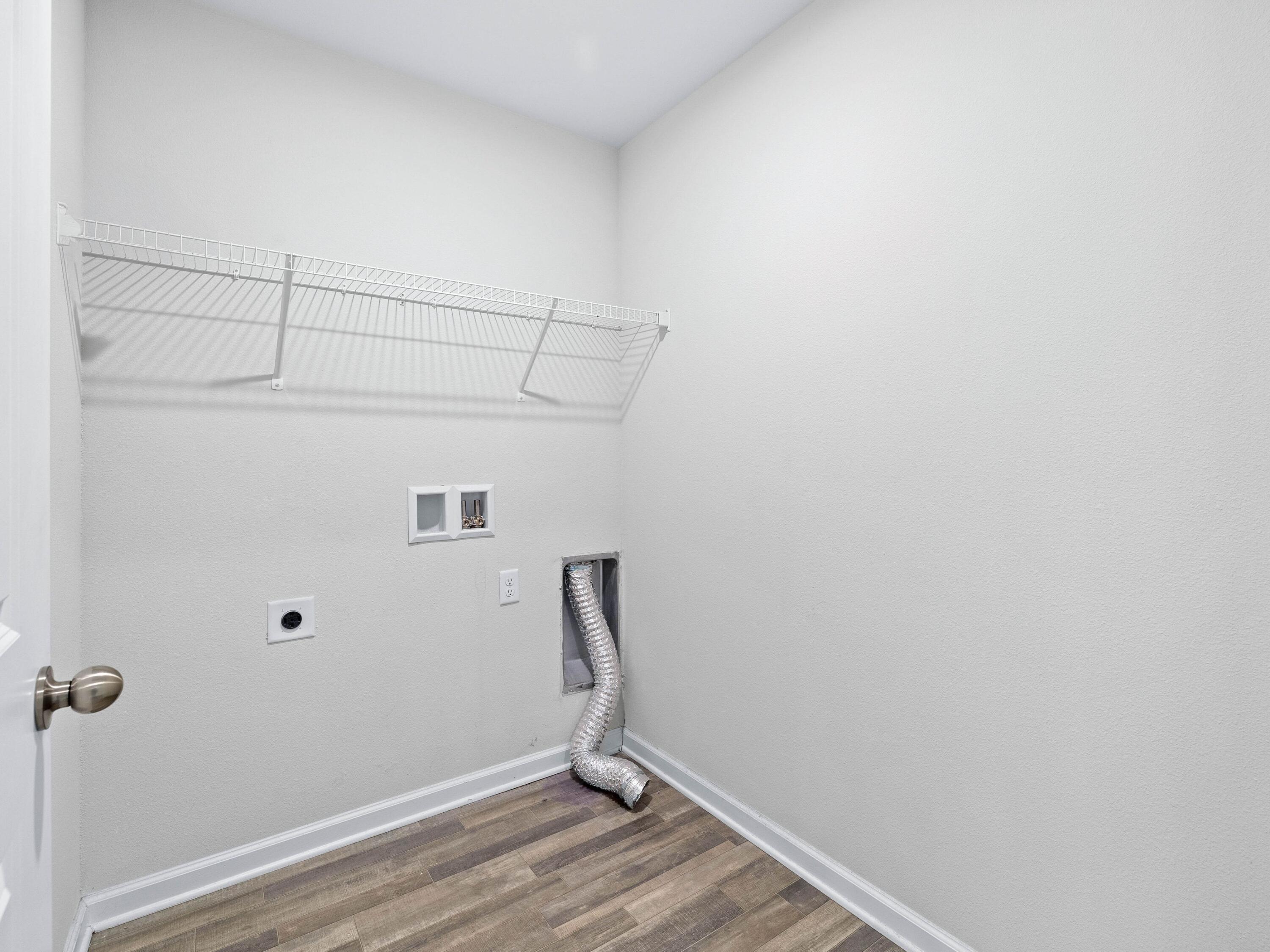 CROSS CREEK ESTATES - Residential