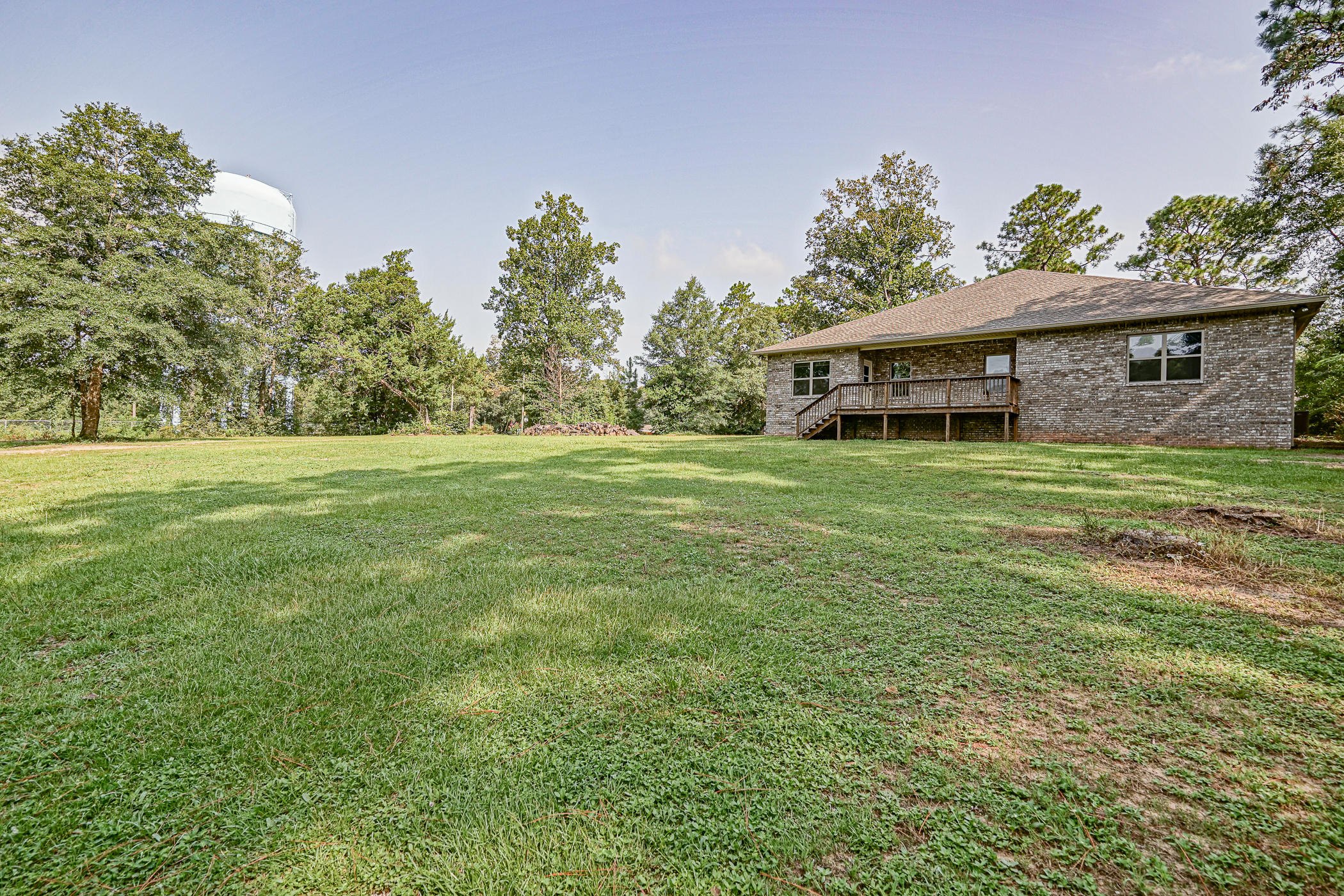 CRESTVIEW - Residential