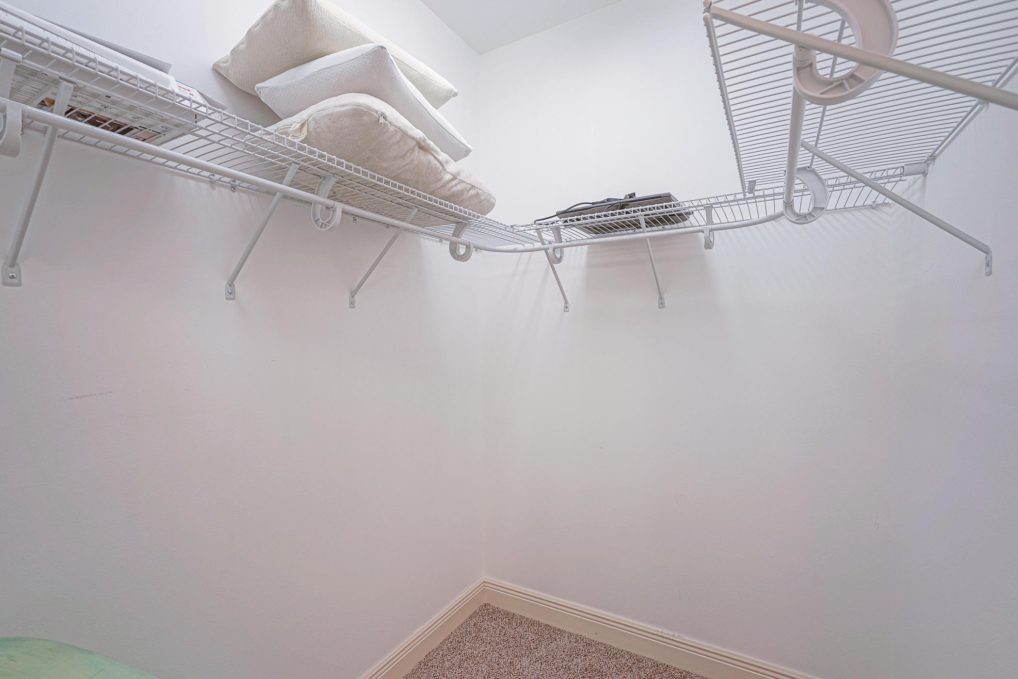 CRESTVIEW - Residential