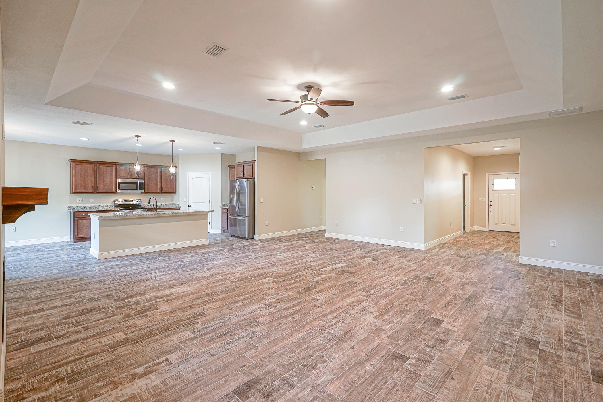 CRESTVIEW - Residential