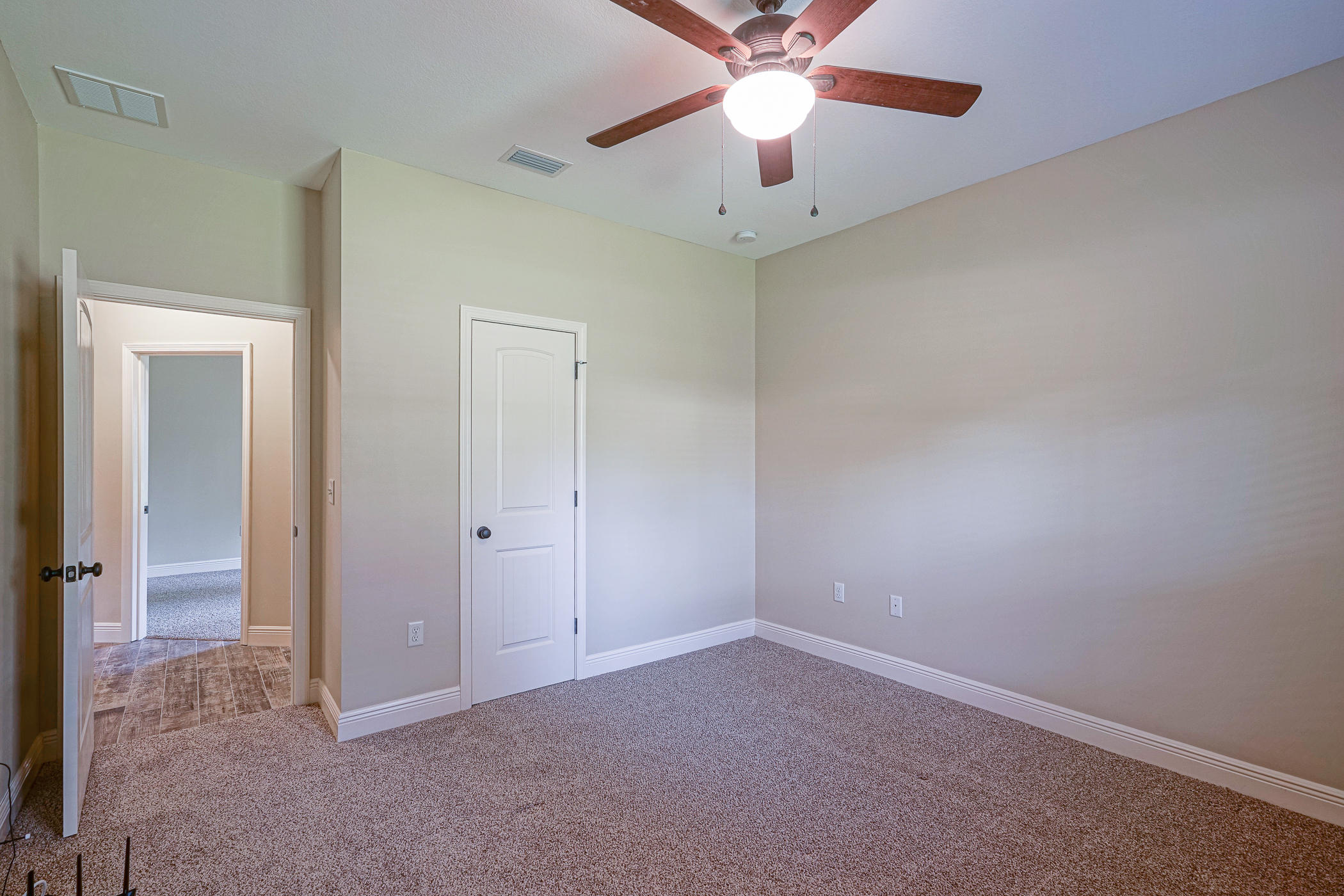 CRESTVIEW - Residential