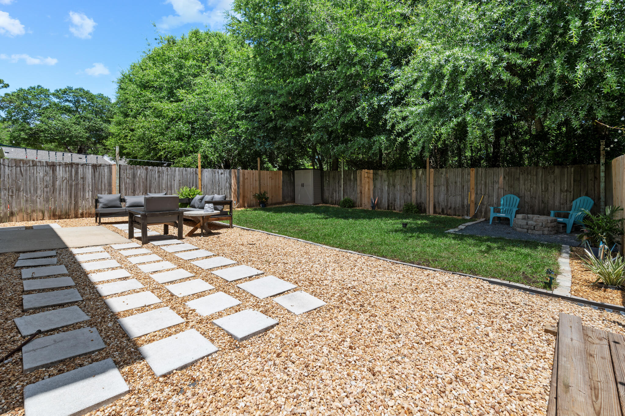 STILLWELL ESTATES - Residential