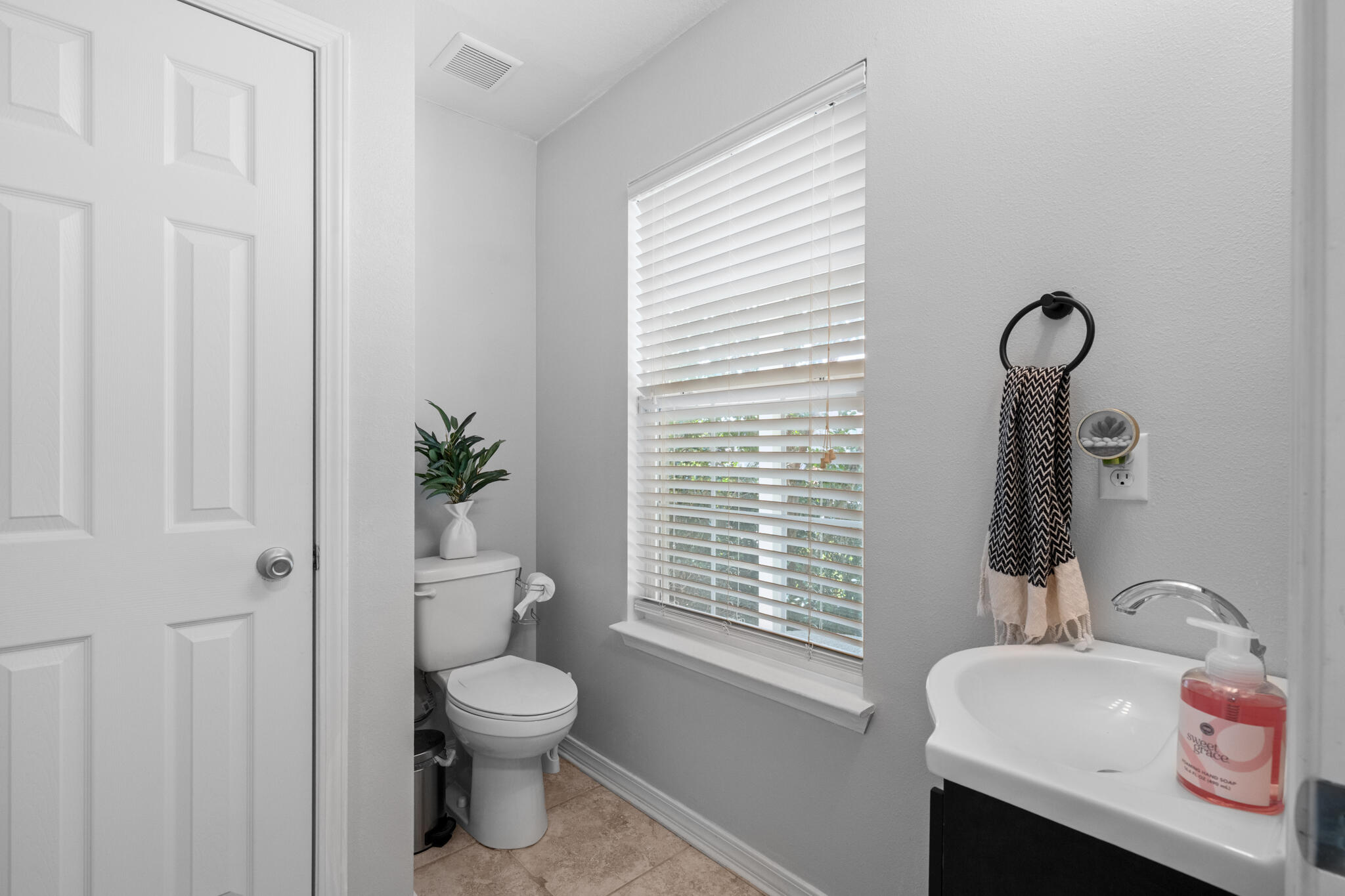STILLWELL ESTATES - Residential