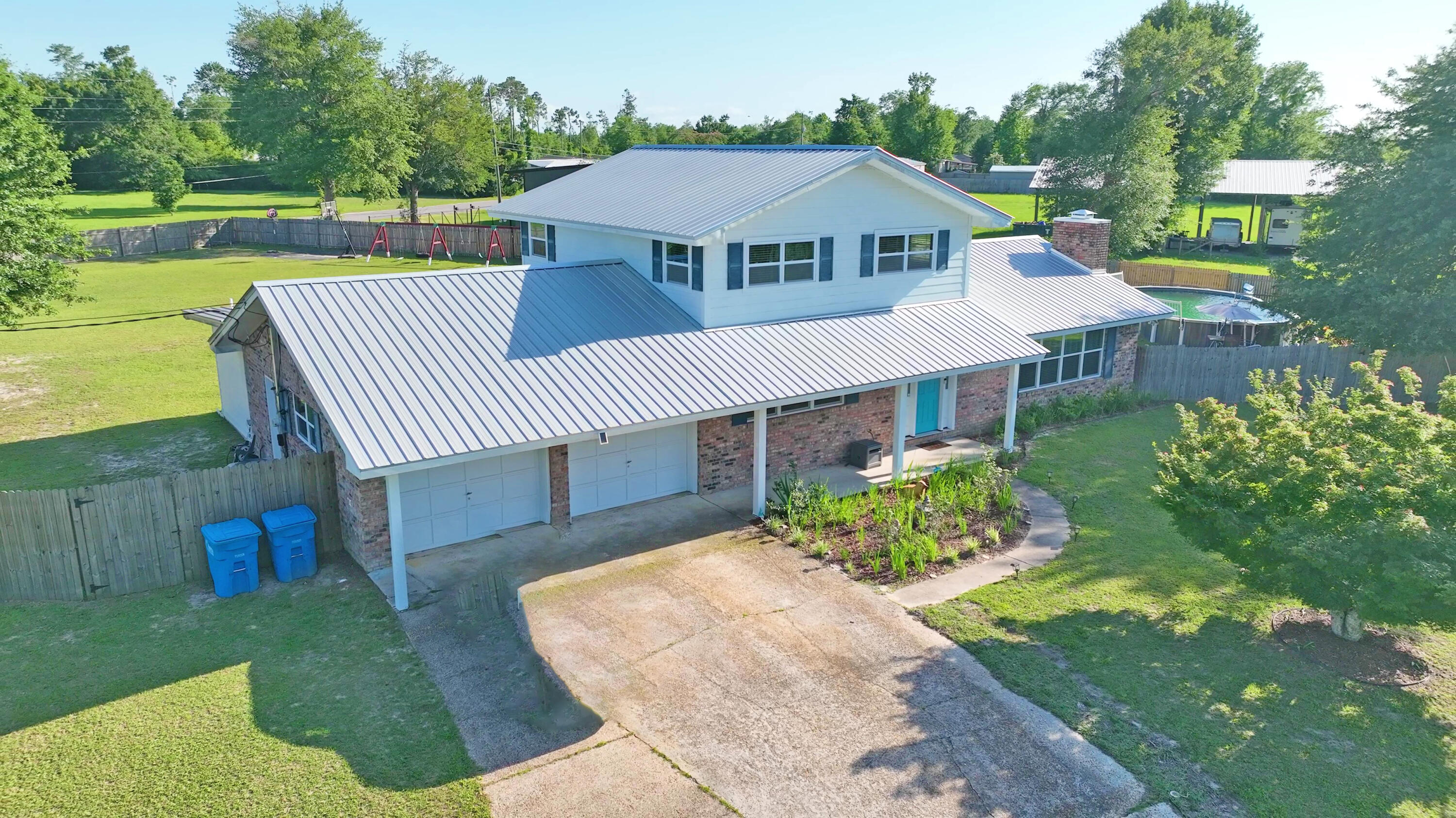 NO RECORDED SUBDIVISION - Residential
