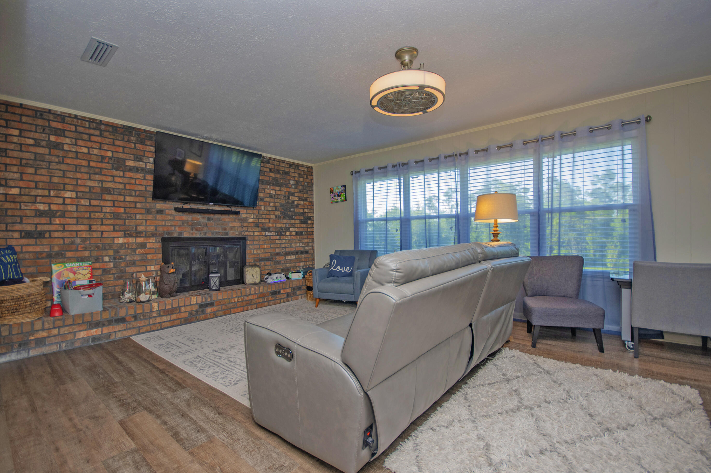 NO RECORDED SUBDIVISION - Residential