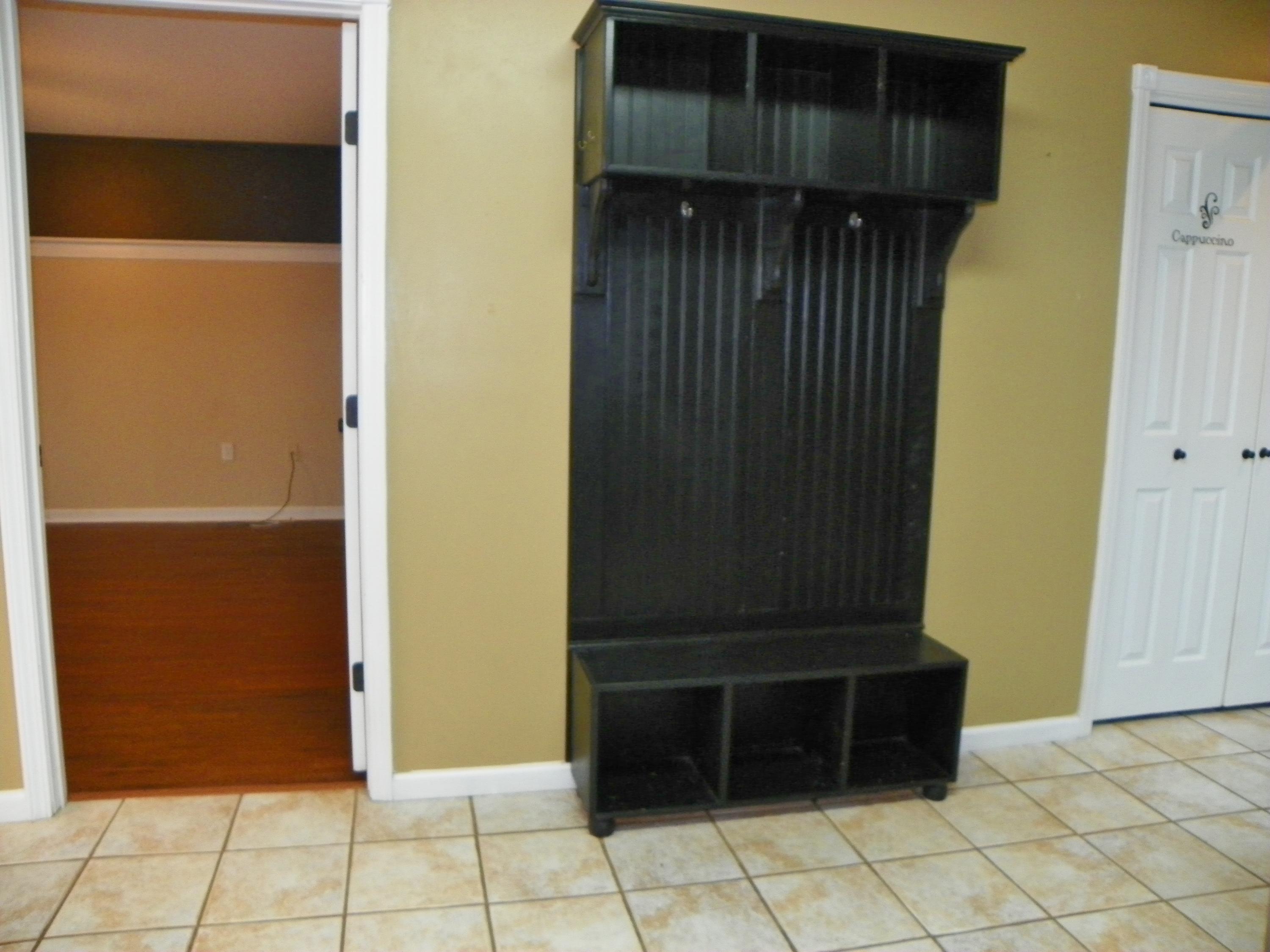 HILLTOP ACRES - Residential