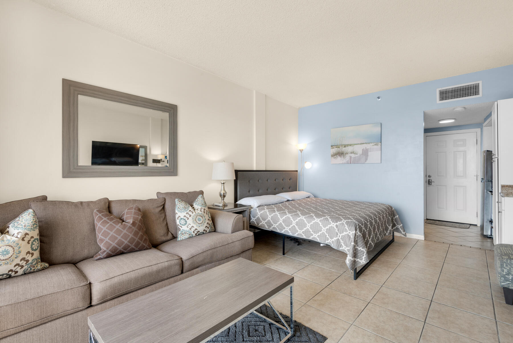 PIRATES BAY PH 1 - Residential
