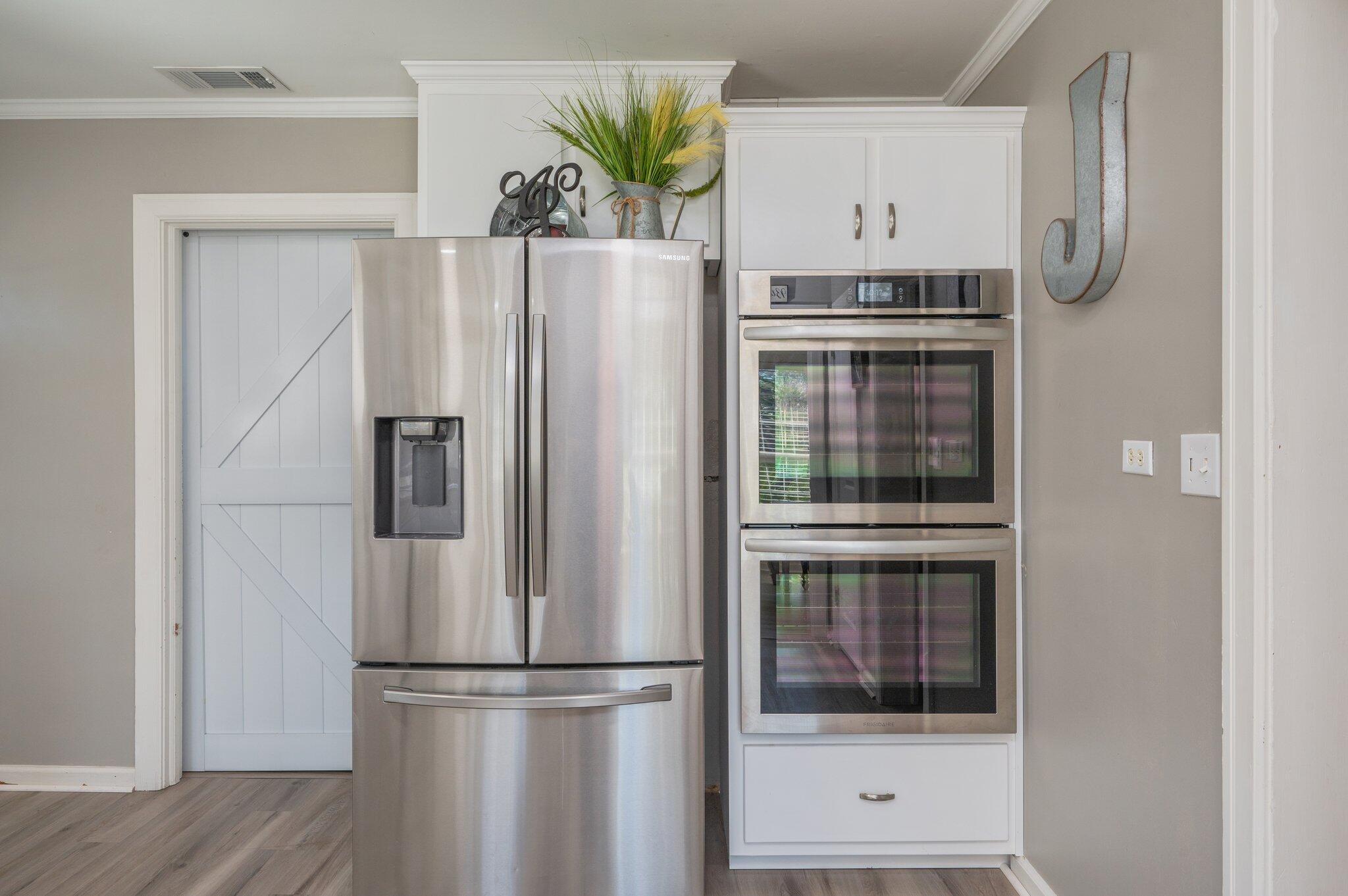 HUGHES ADD FLORALA - Residential