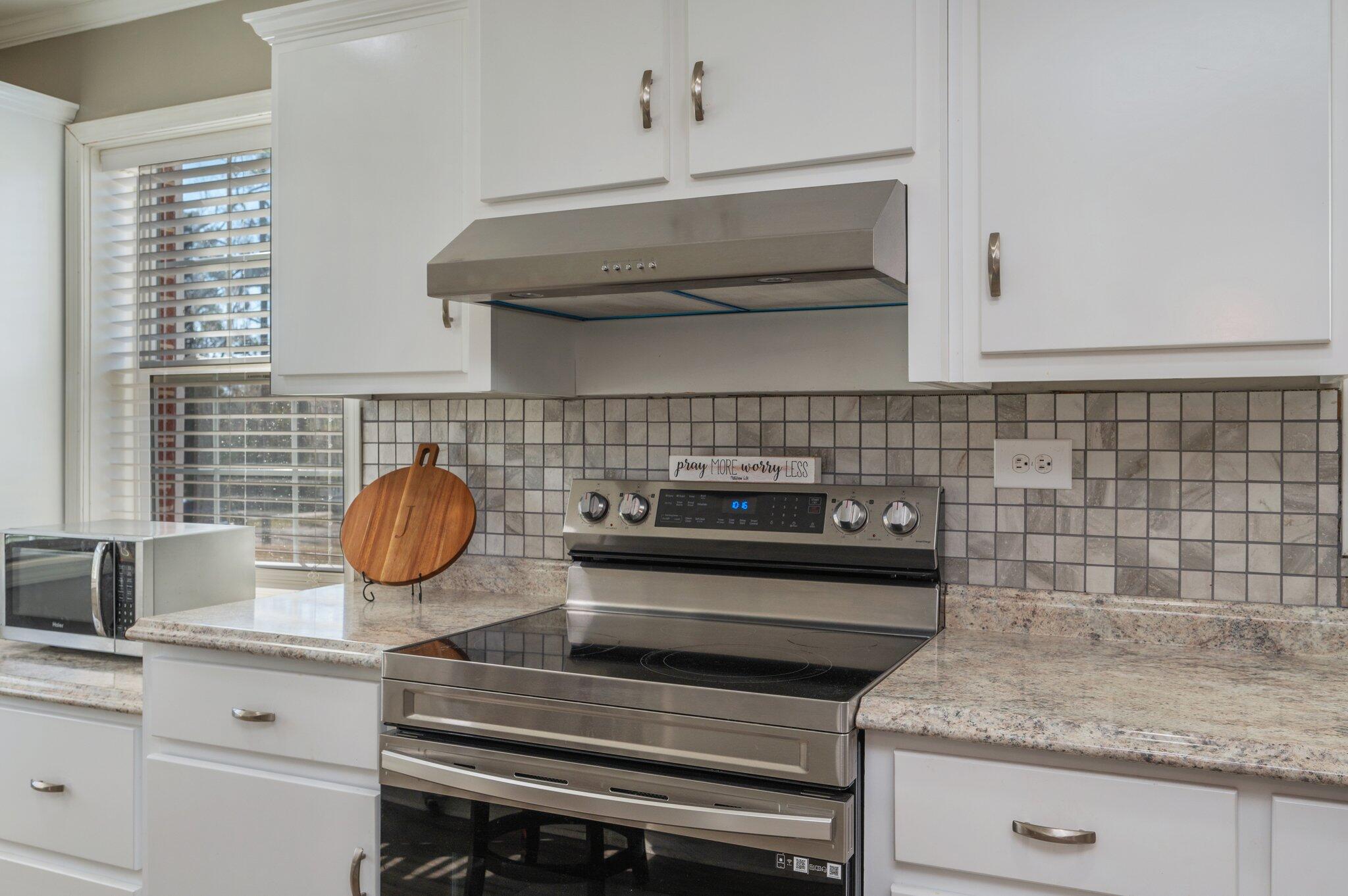 HUGHES ADD FLORALA - Residential