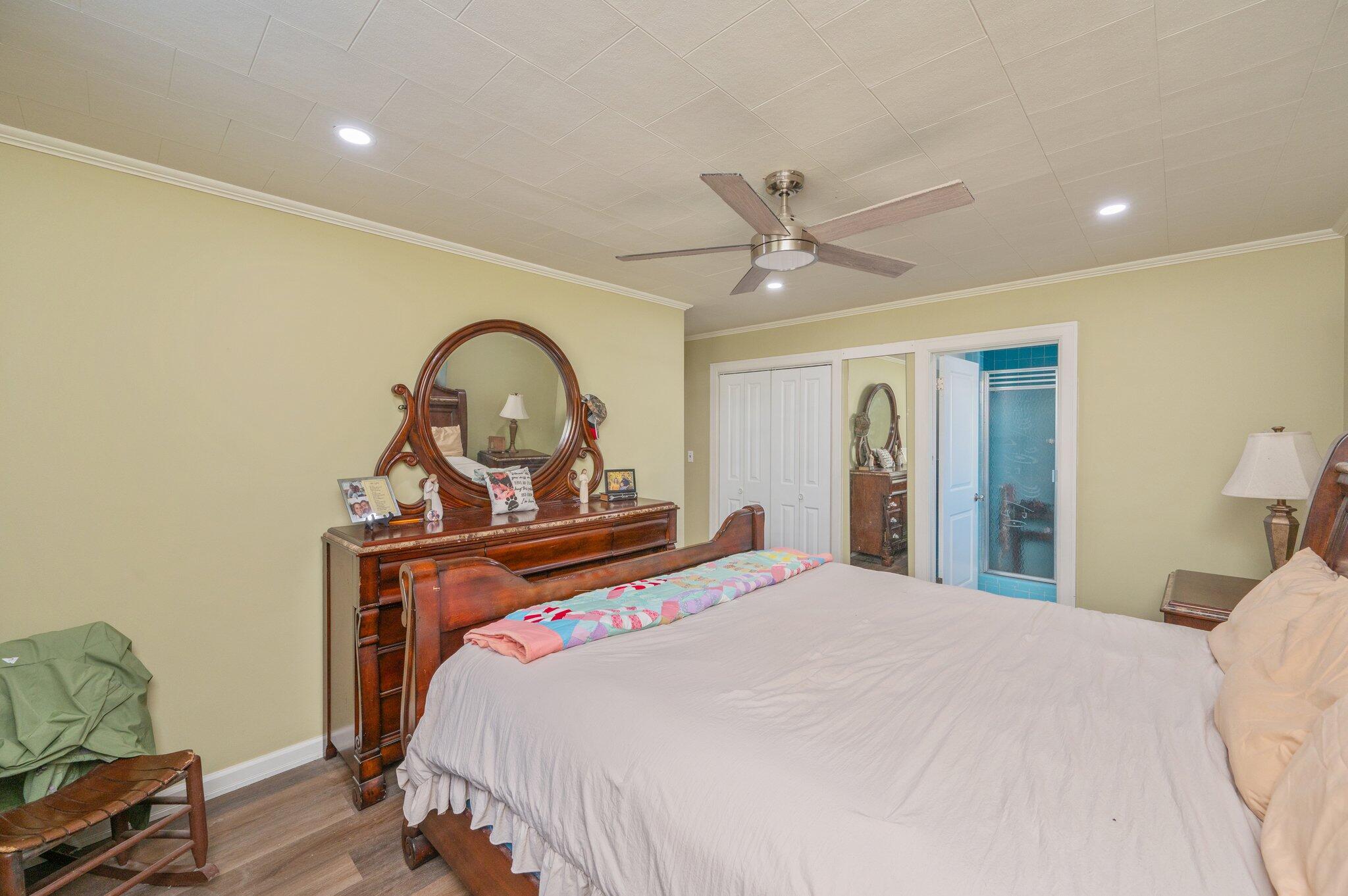 HUGHES ADD FLORALA - Residential