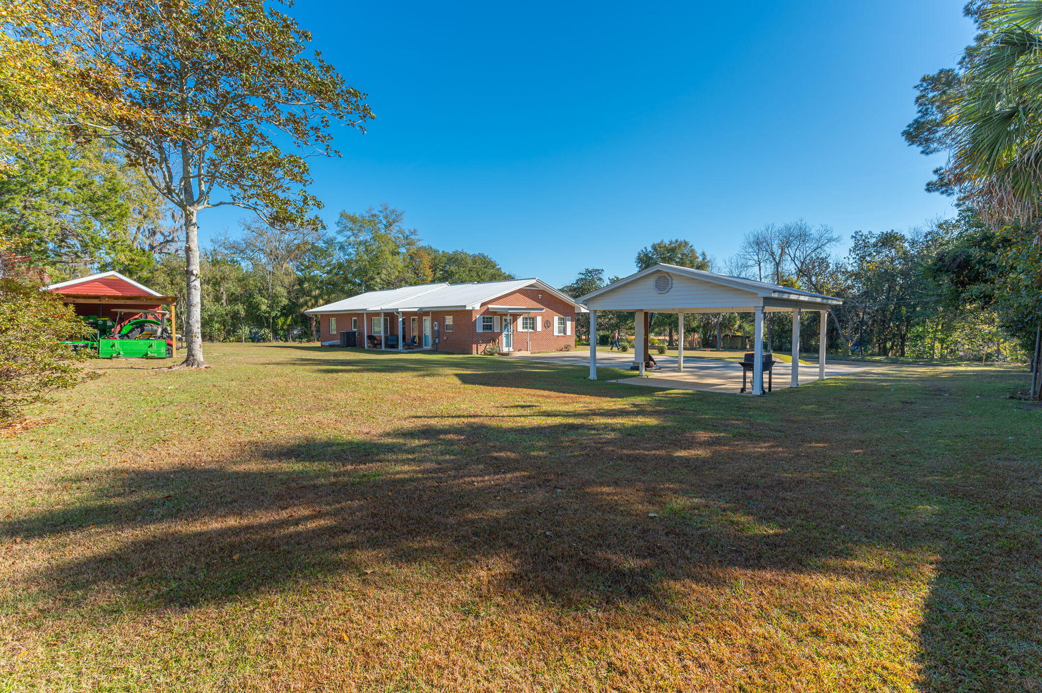HUGHES ADD FLORALA - Residential