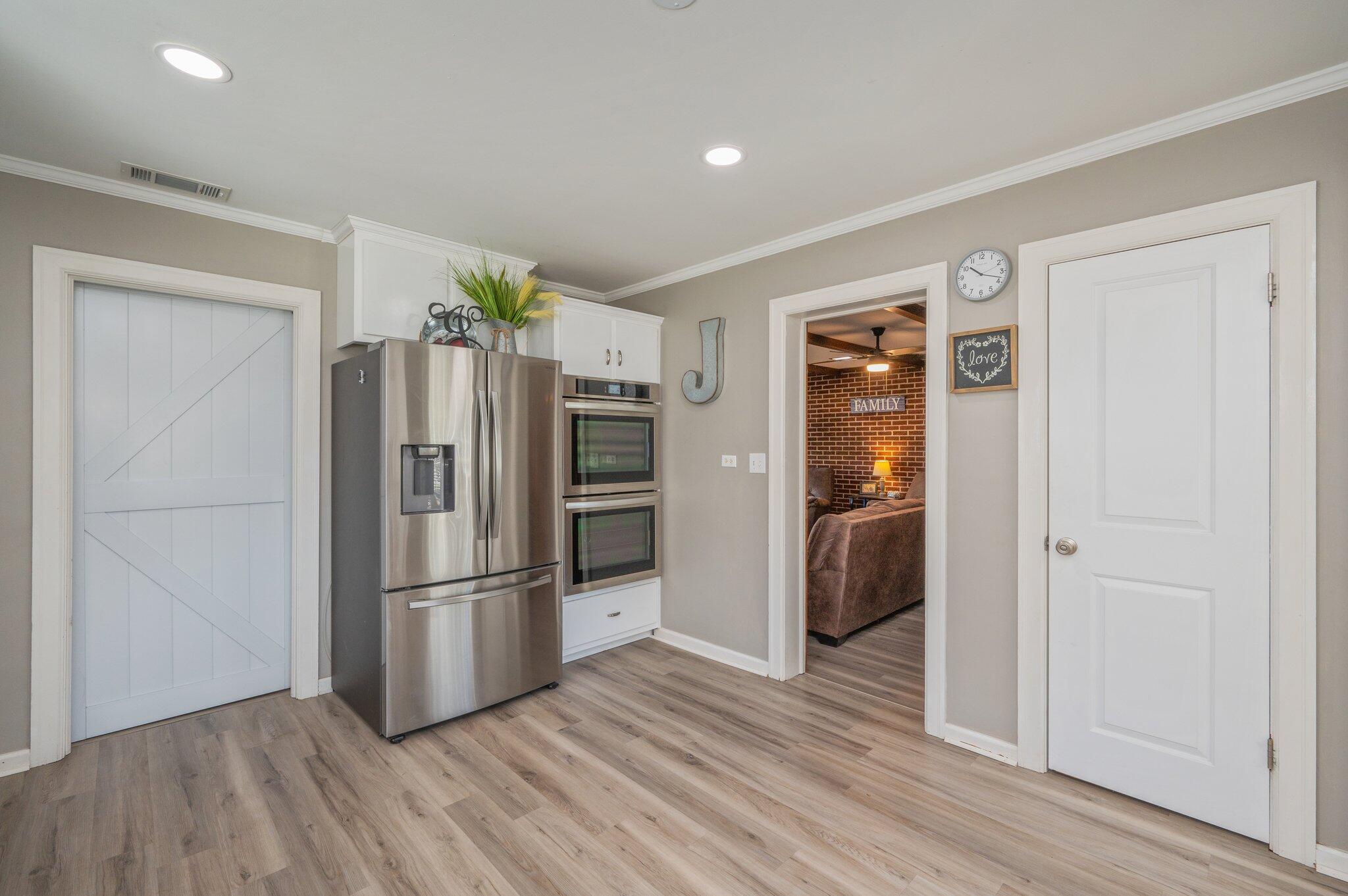 HUGHES ADD FLORALA - Residential