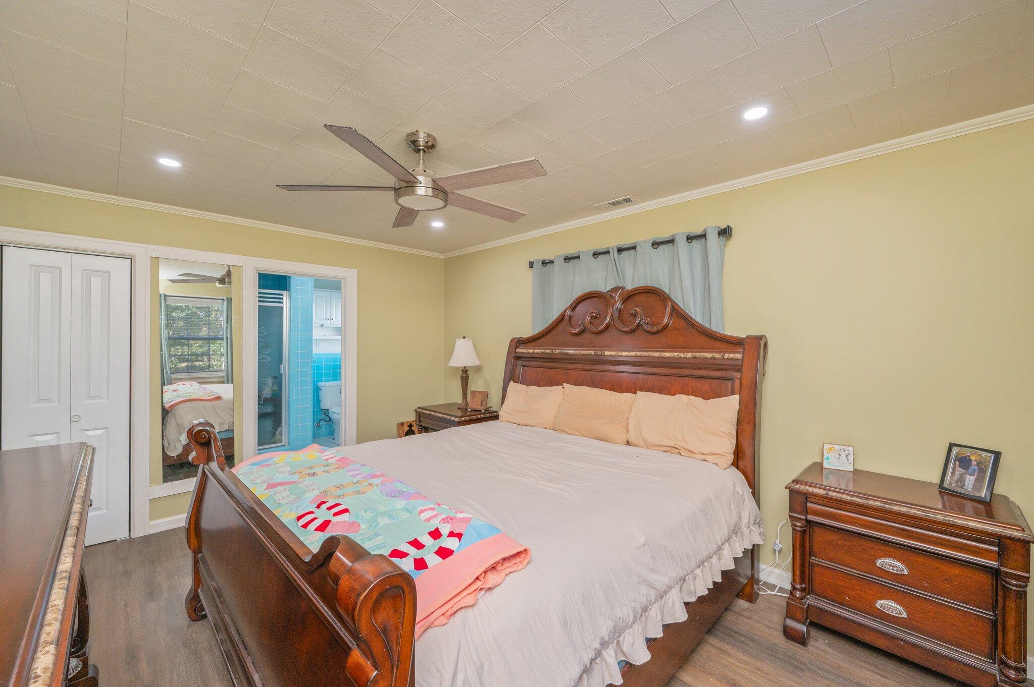 HUGHES ADD FLORALA - Residential