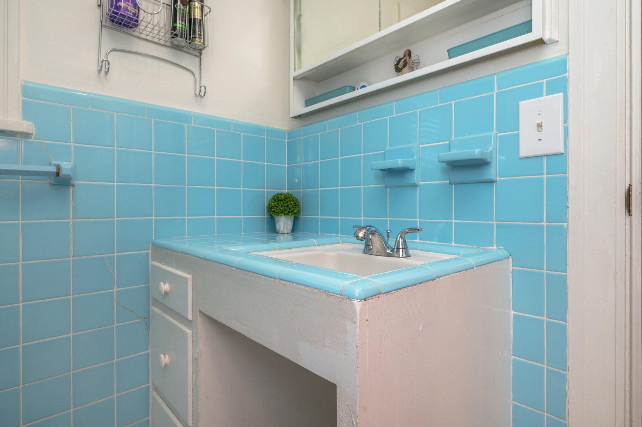HUGHES ADD FLORALA - Residential