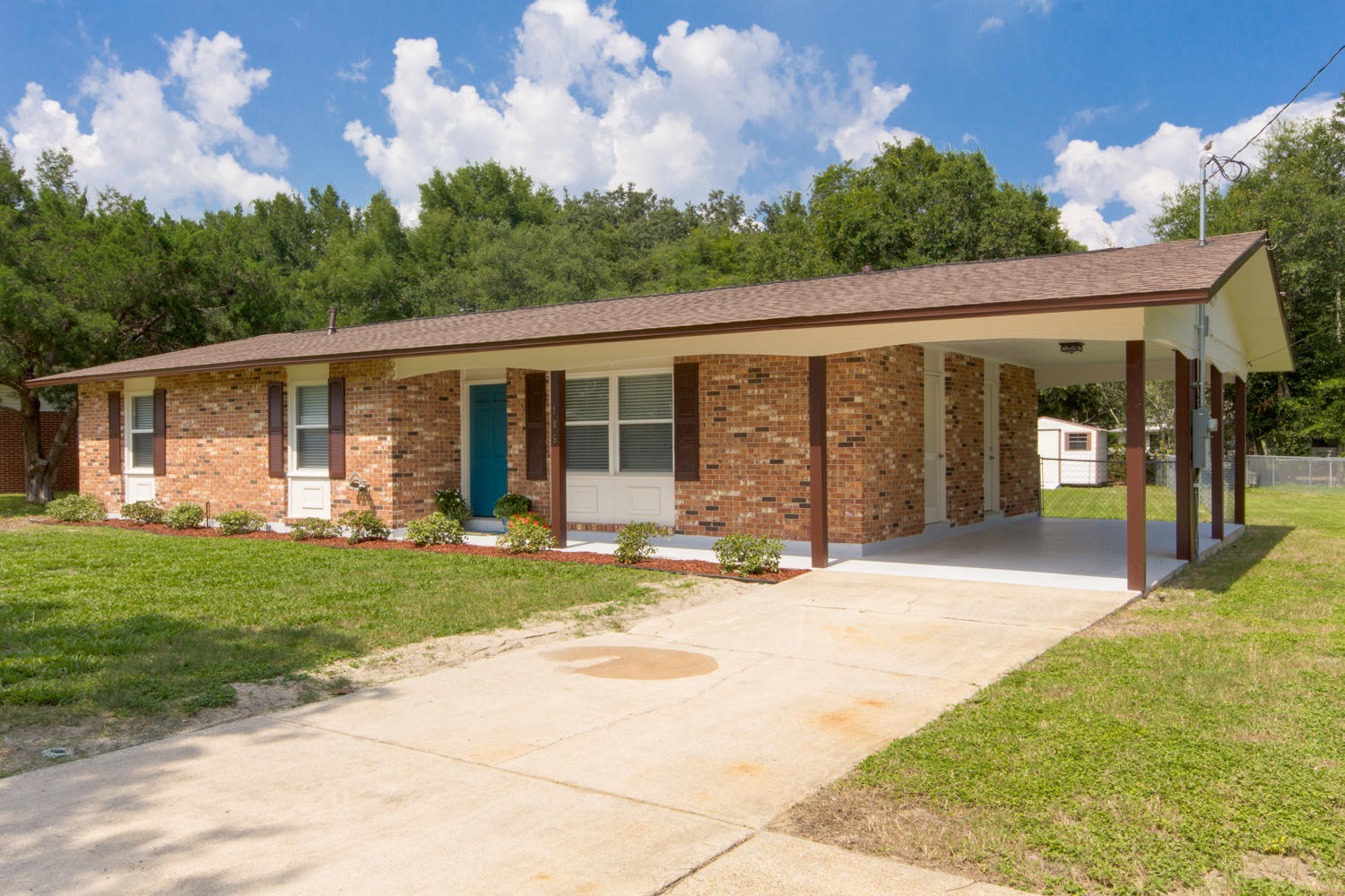 ELLIOTTS POINT 10TH ADDN - Residential