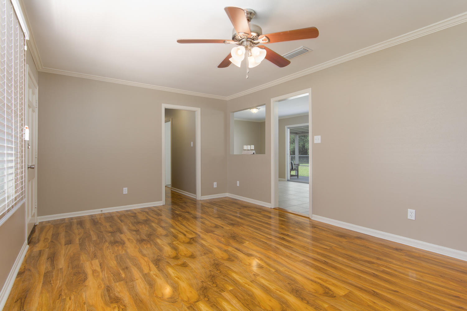 ELLIOTTS POINT 10TH ADDN - Residential