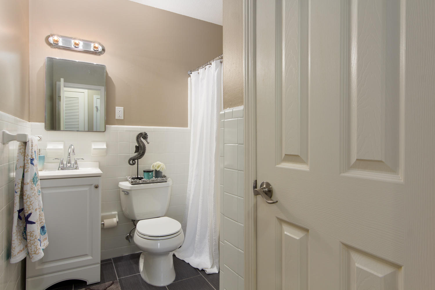 ELLIOTTS POINT 10TH ADDN - Residential