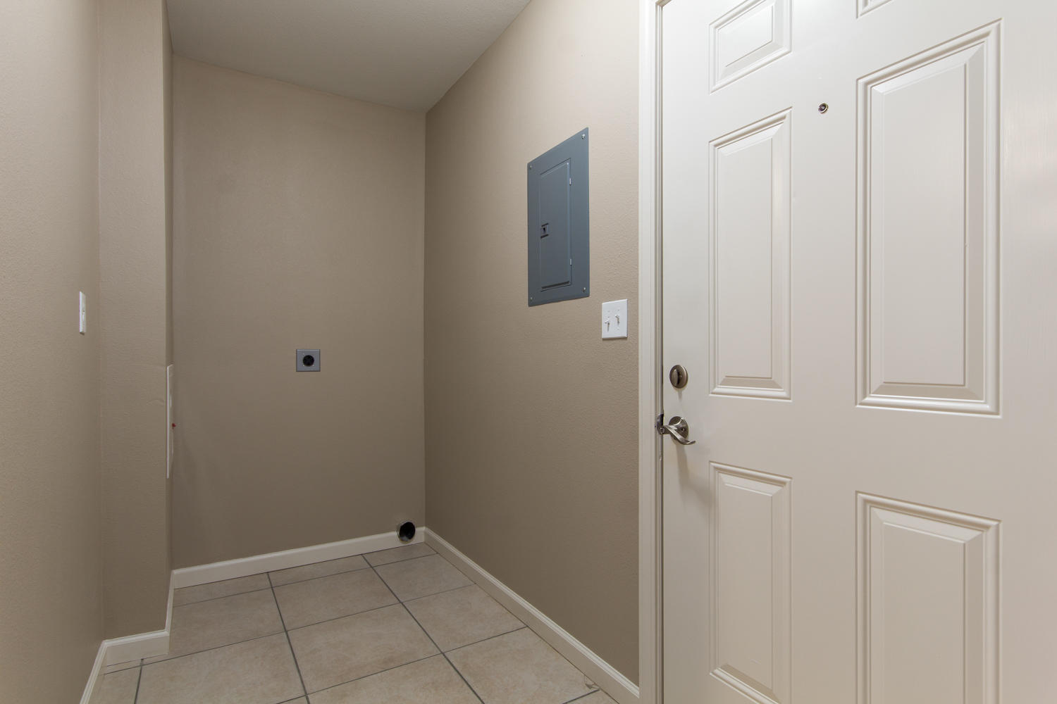 ELLIOTTS POINT 10TH ADDN - Residential