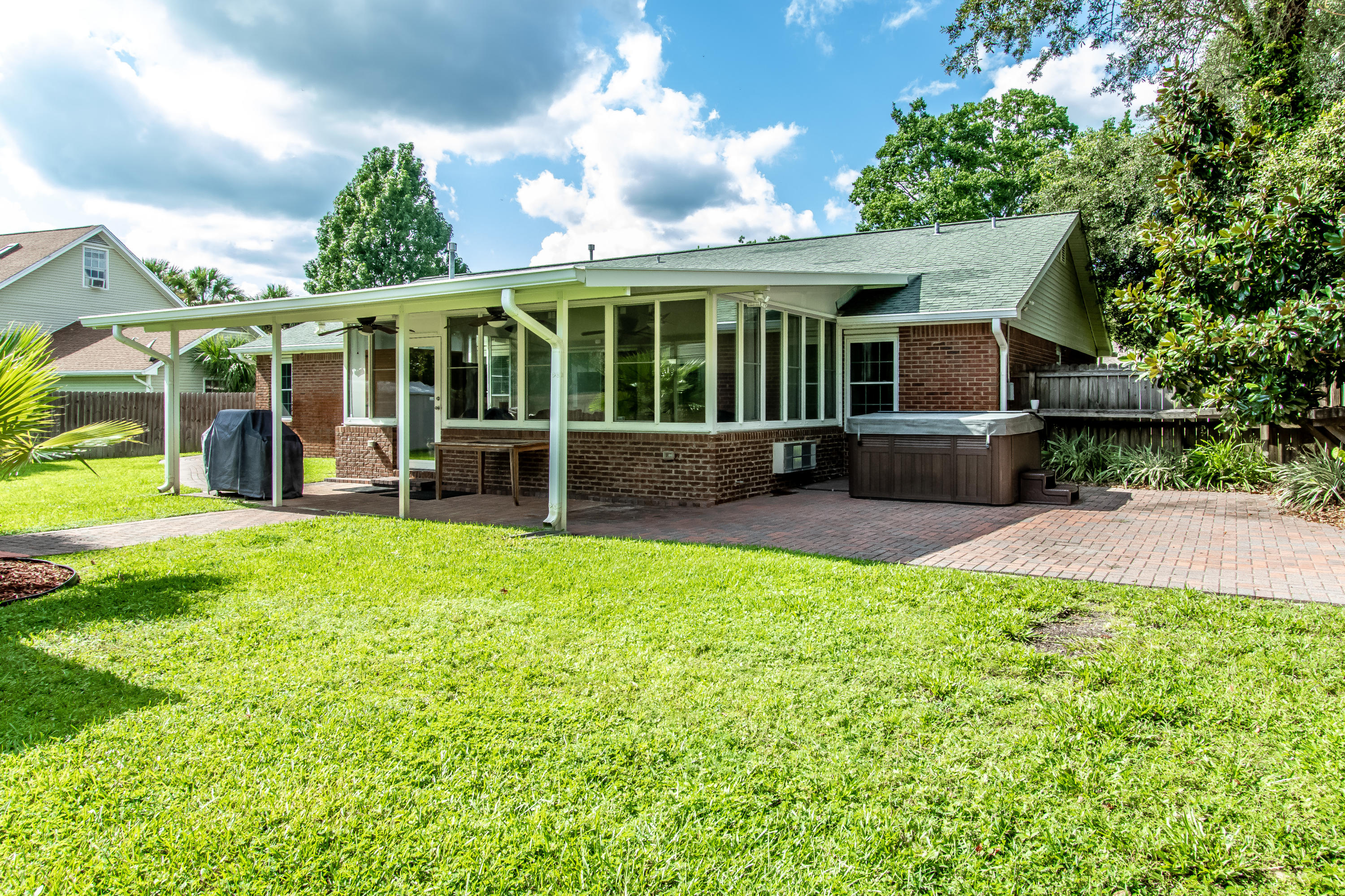 EMERALD POINTE PLAT 2 - Residential