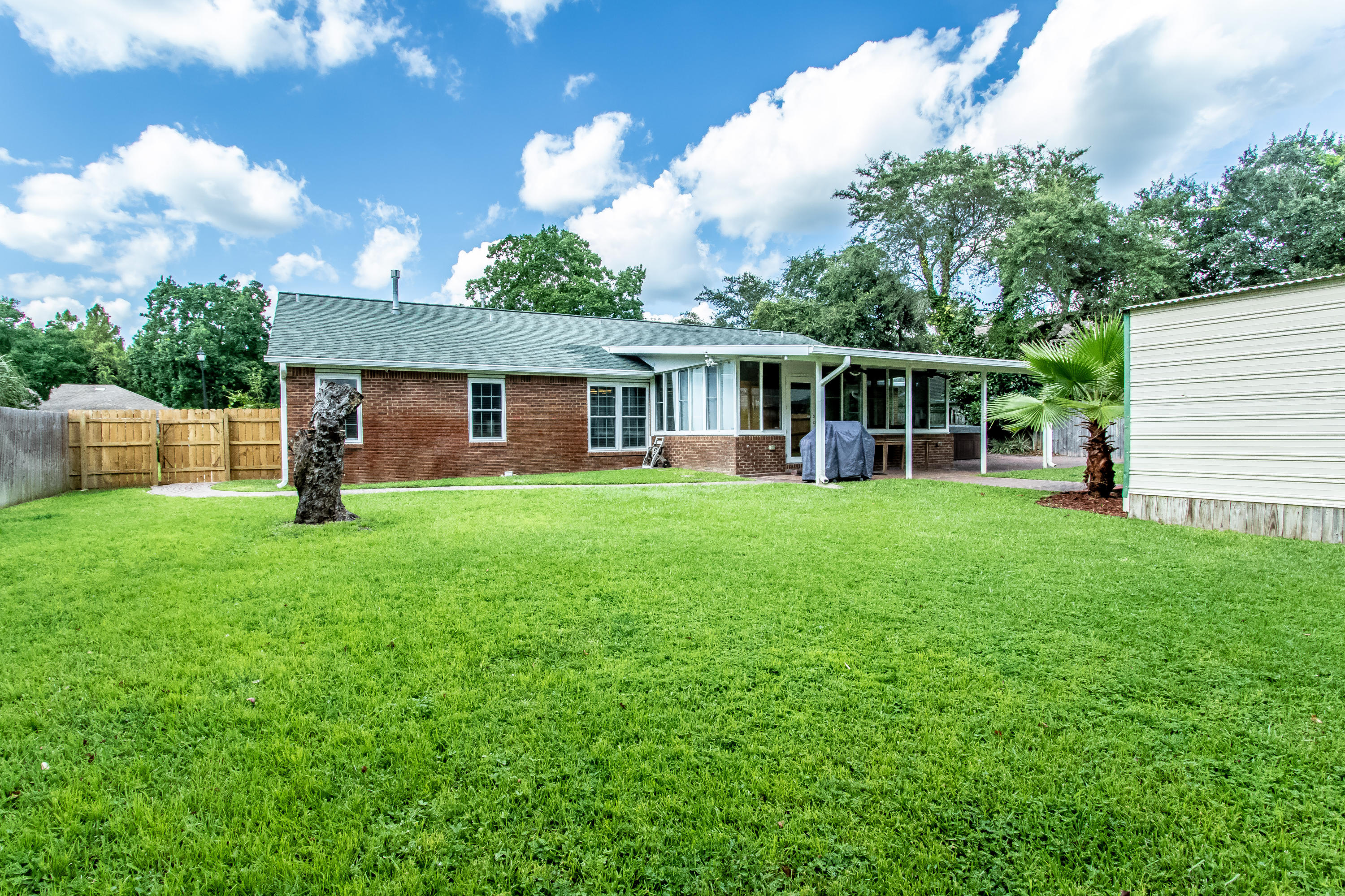 EMERALD POINTE PLAT 2 - Residential