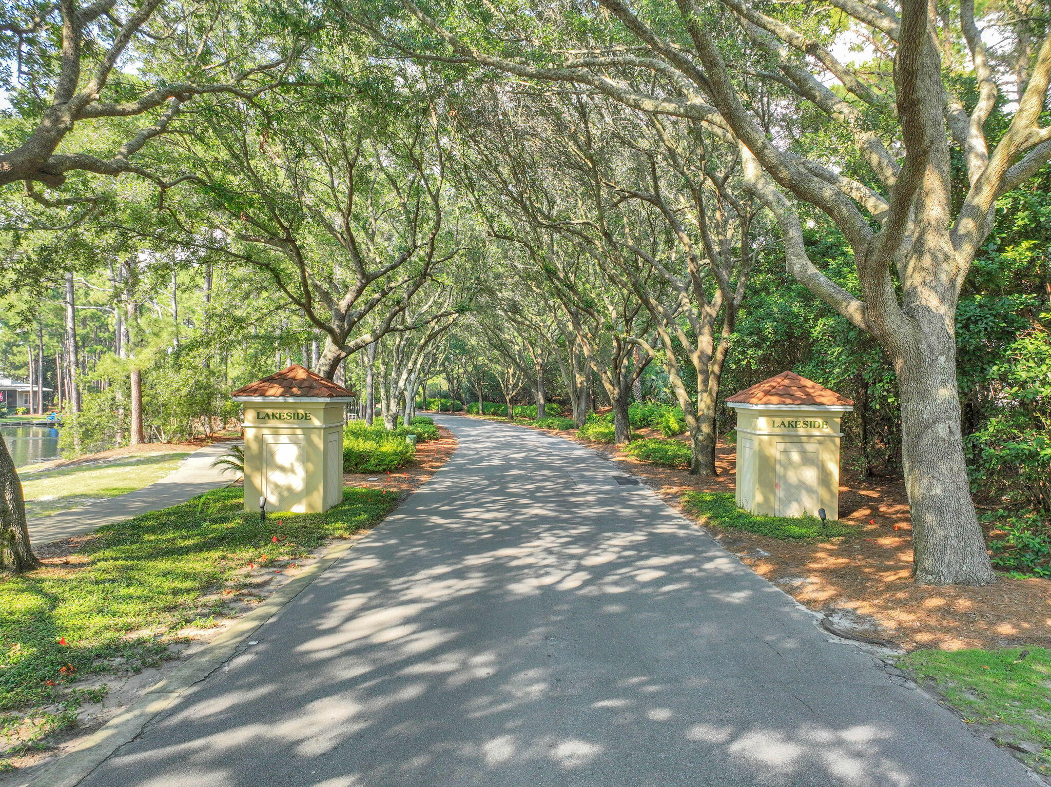 PRESTWICK PLACE - Residential