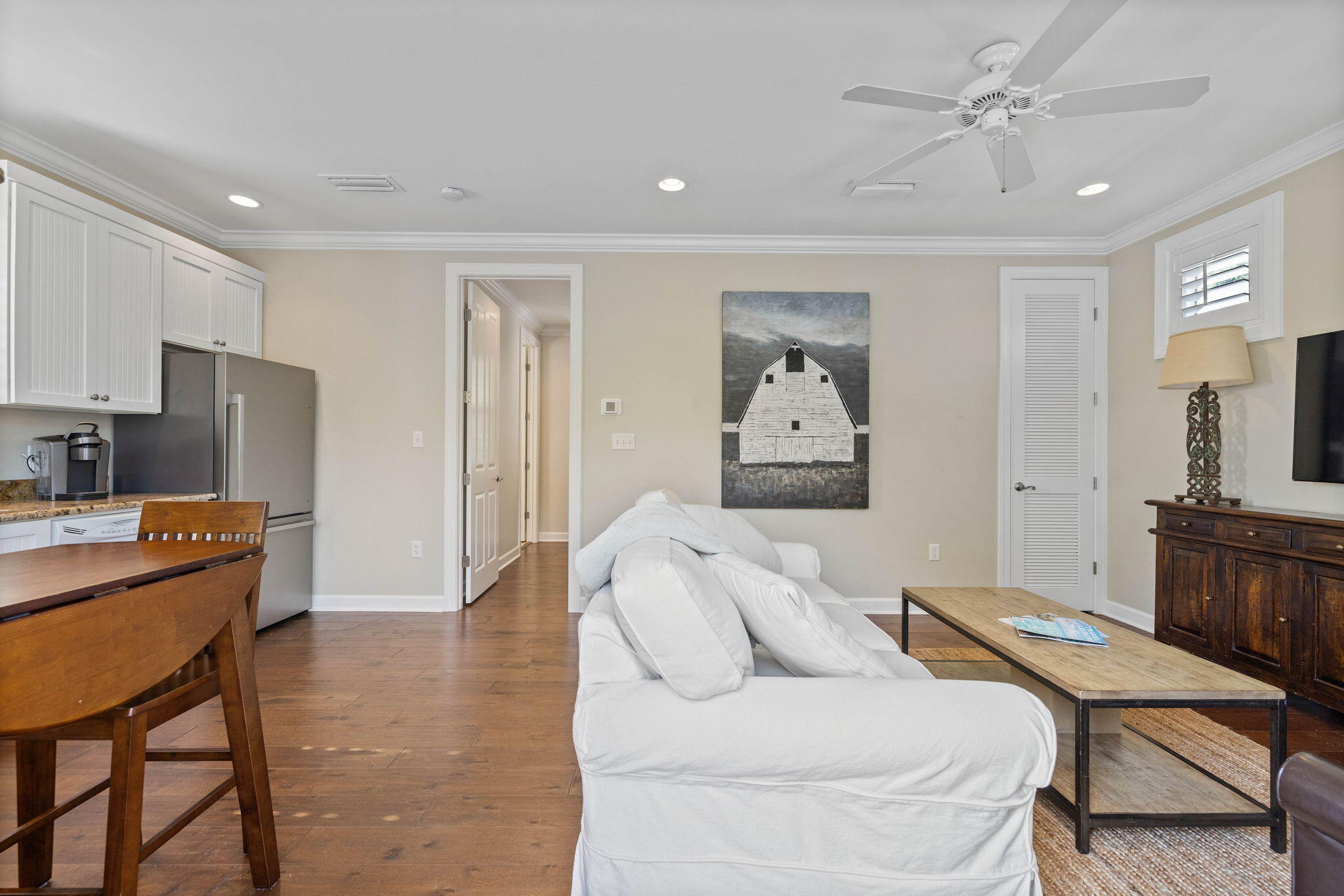 PRESTWICK PLACE - Residential