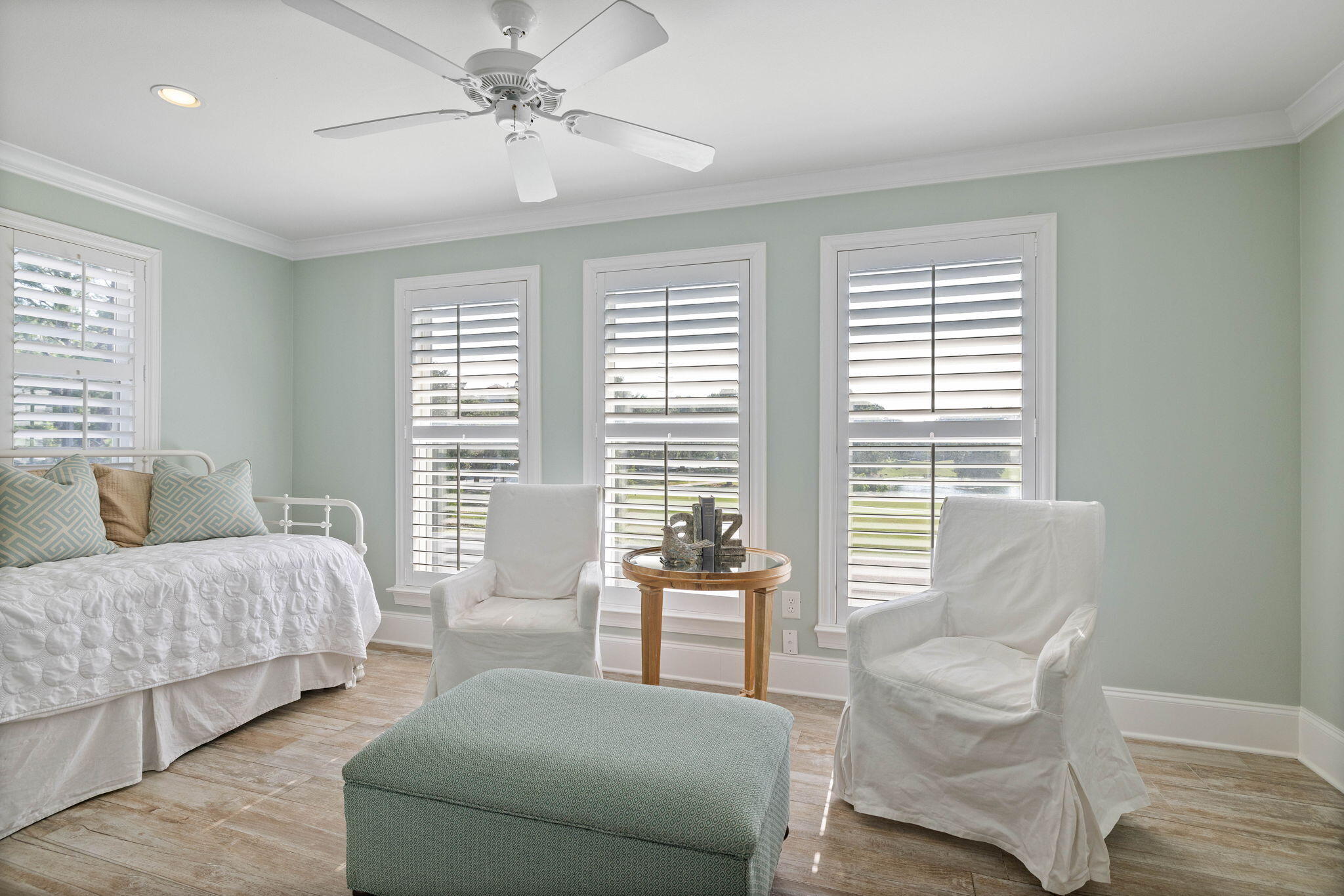 PRESTWICK PLACE - Residential