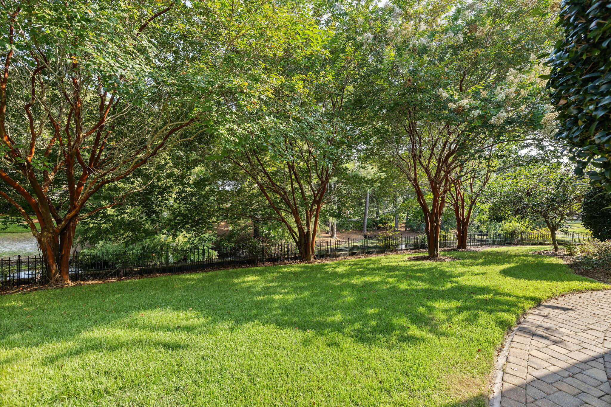 PRESTWICK PLACE - Residential