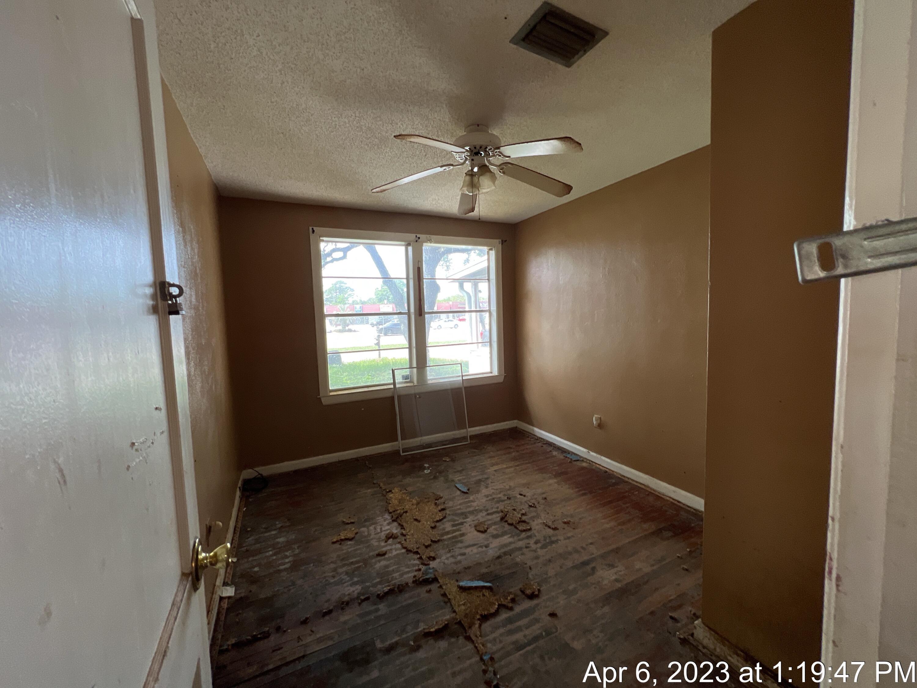 GARNIERS BEACH - Residential