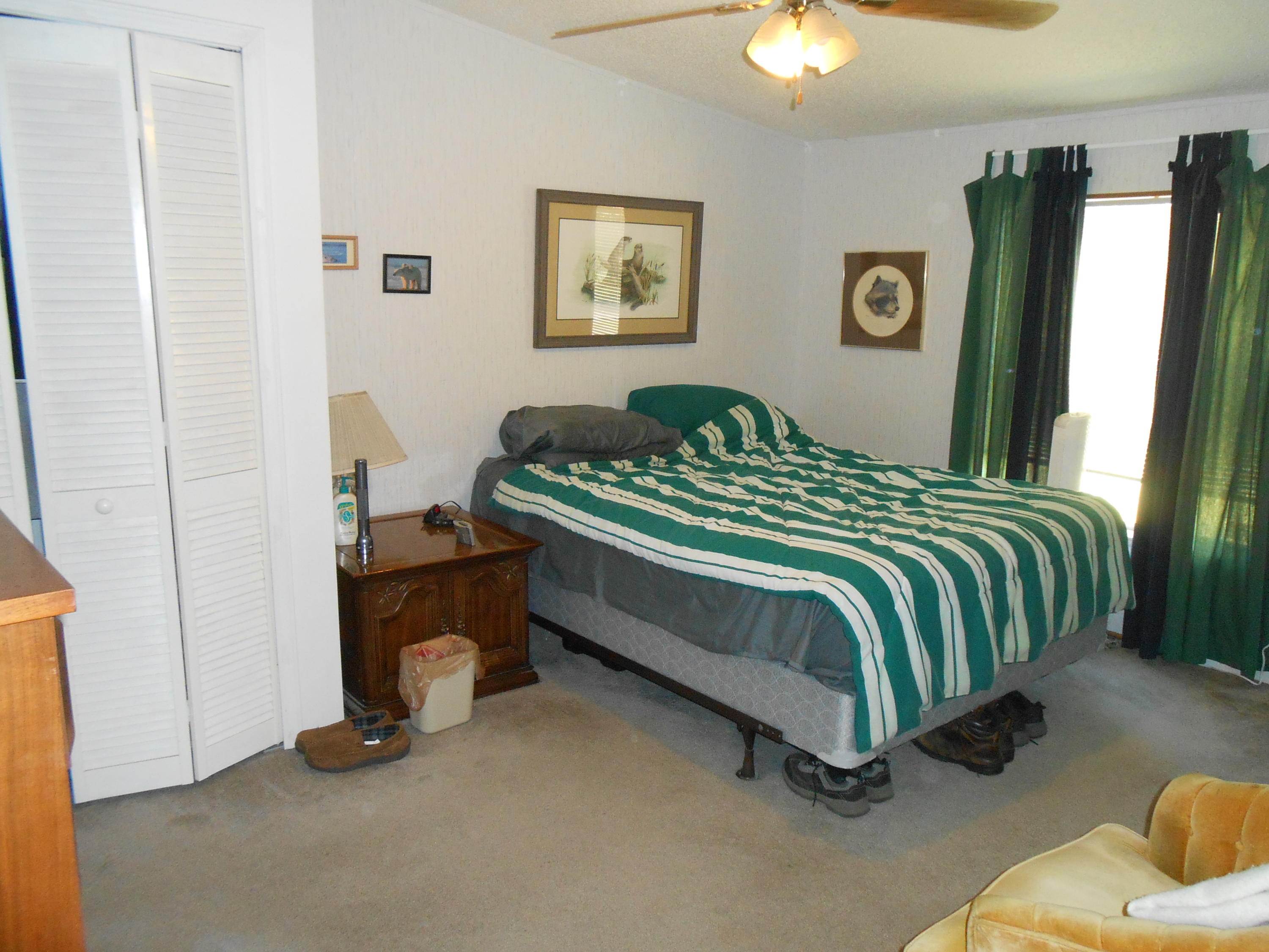 OAKWOOD LAKES ESTATES - Residential