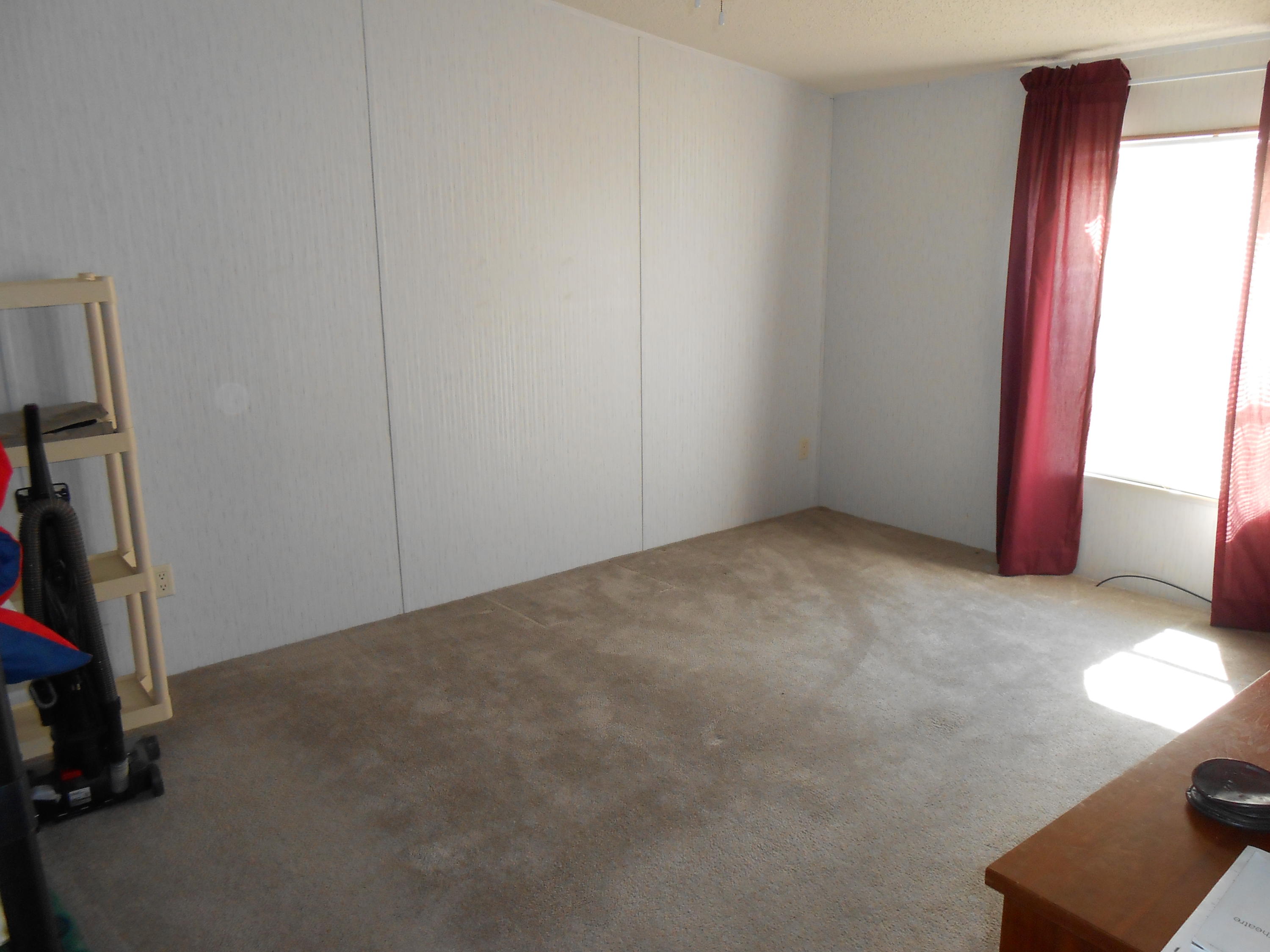 OAKWOOD LAKES ESTATES - Residential