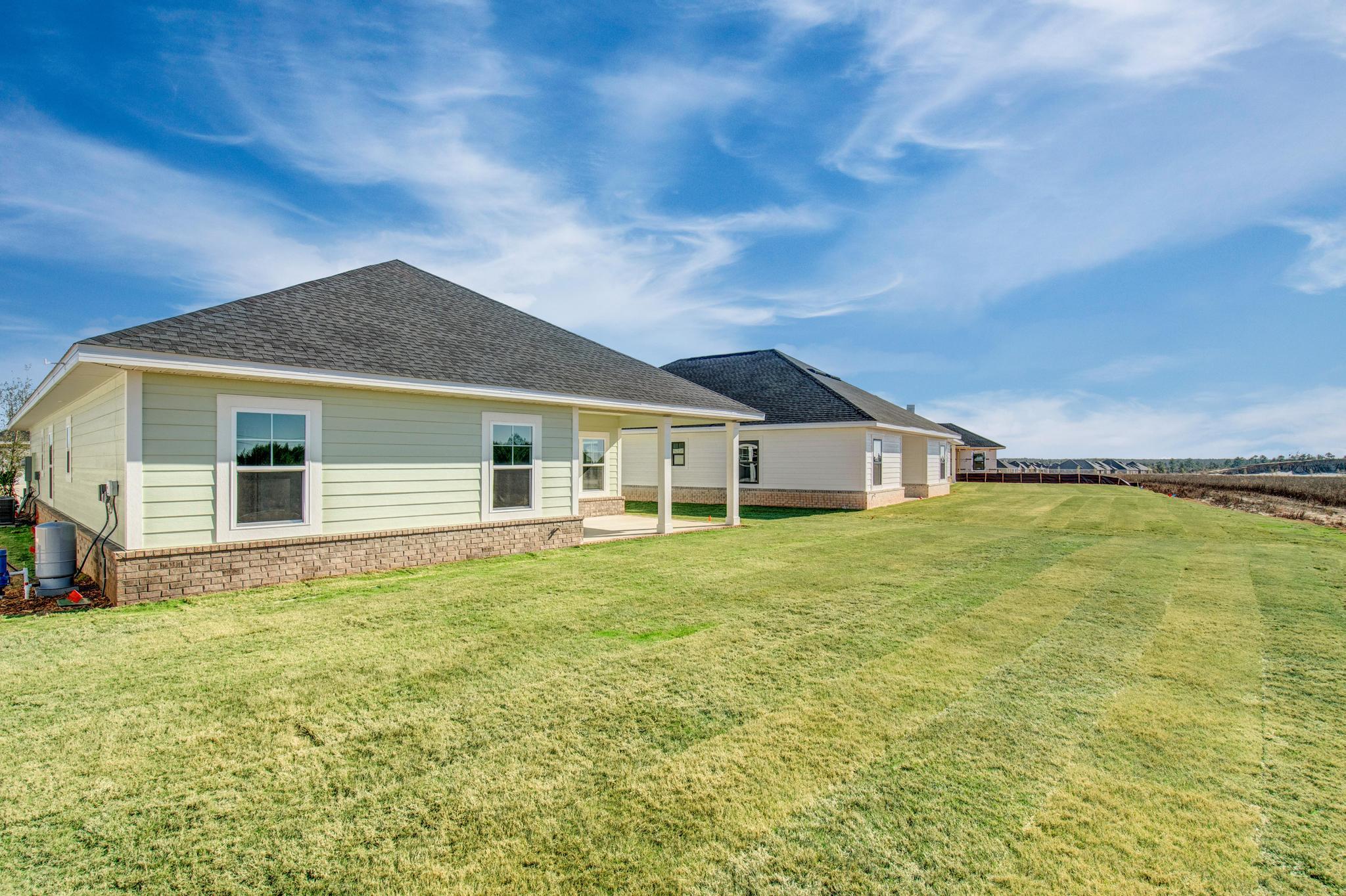 THE BLUFFS AT LAFAYETTE - Residential