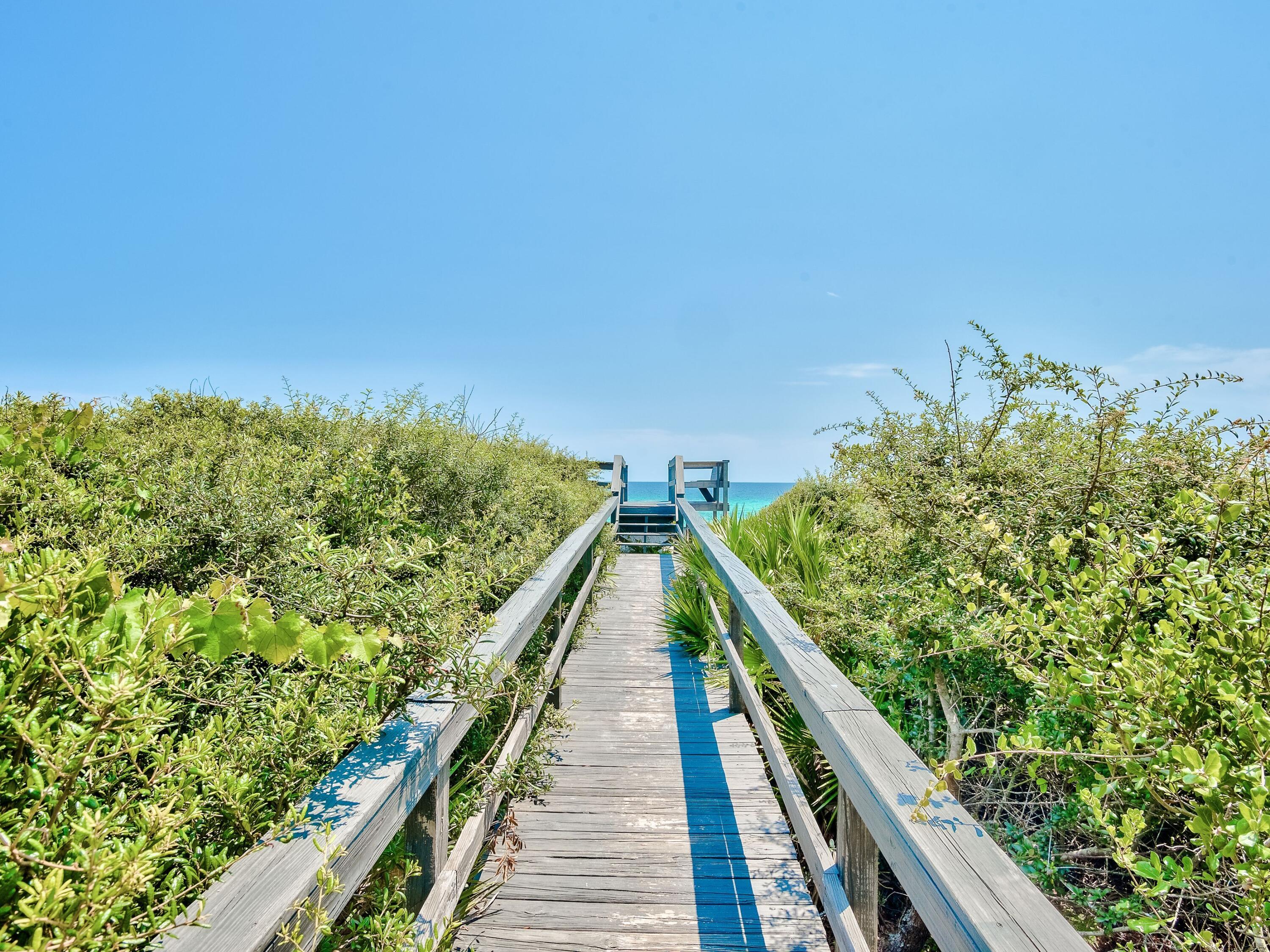 OLD FLORIDA BEACH - Residential