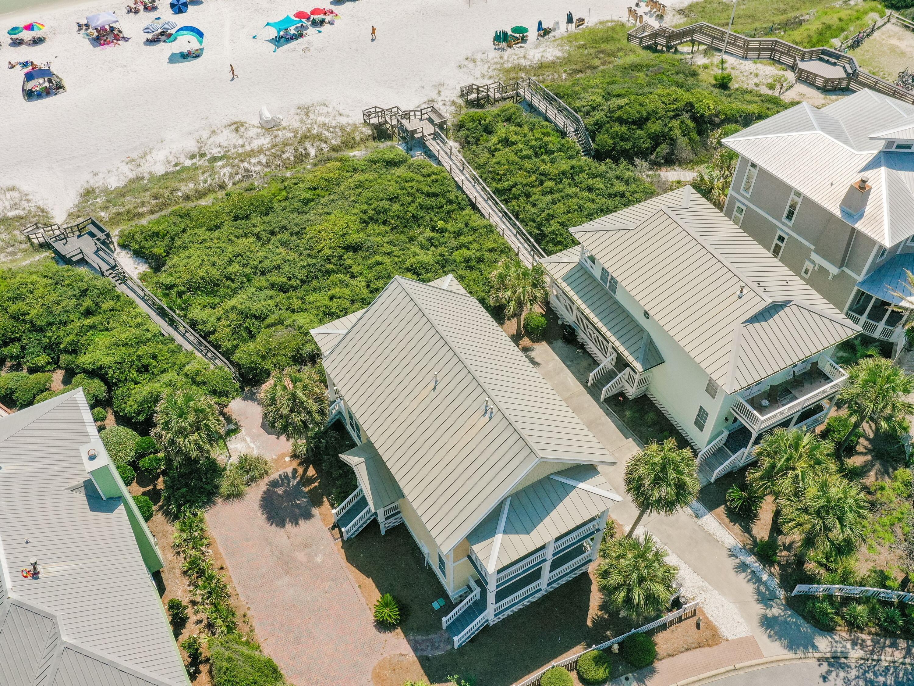 OLD FLORIDA BEACH - Residential