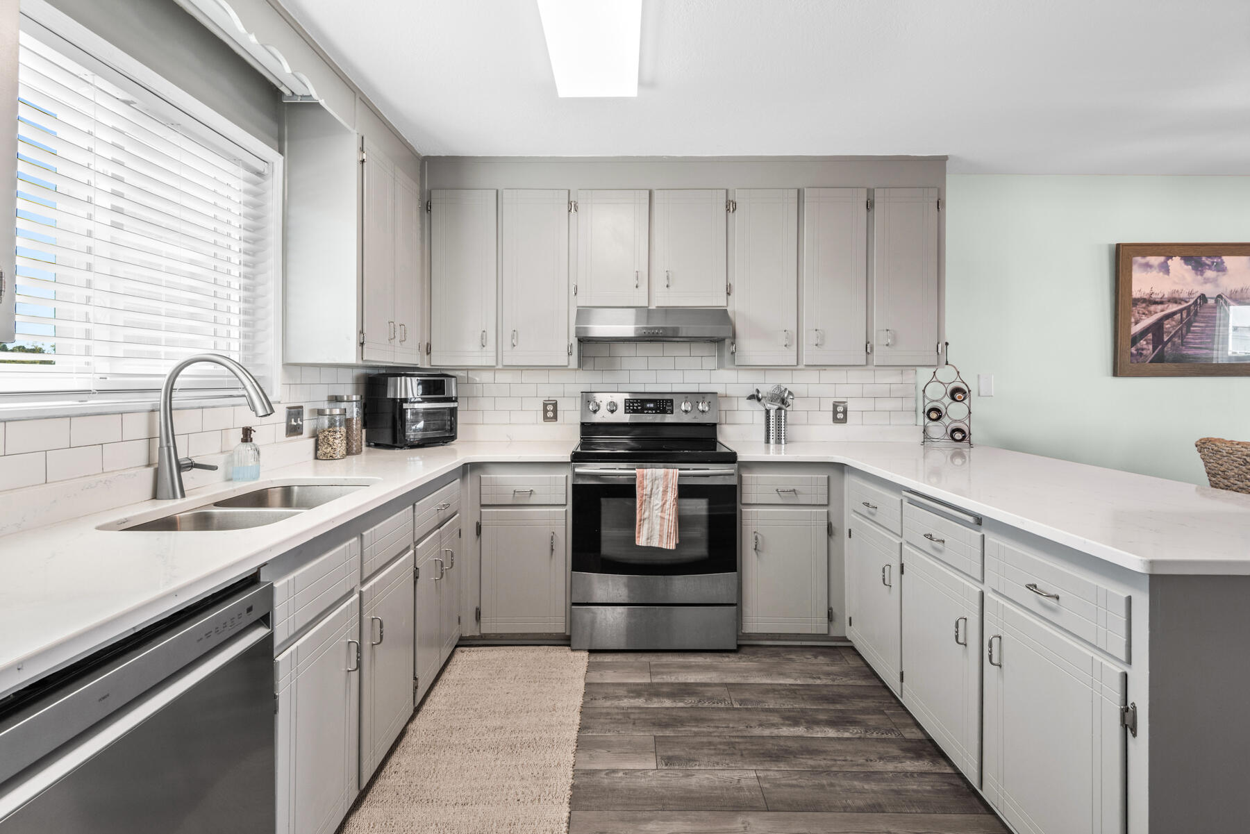 EBBTIDE - Residential