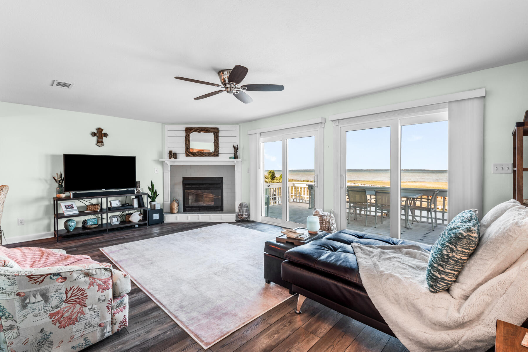 EBBTIDE - Residential