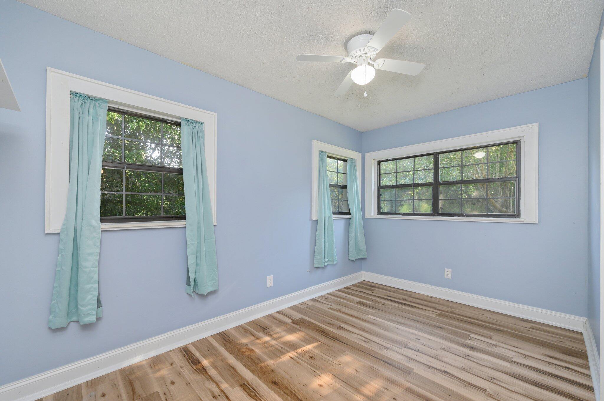 CRESTVIEW HEIGHTS - Residential