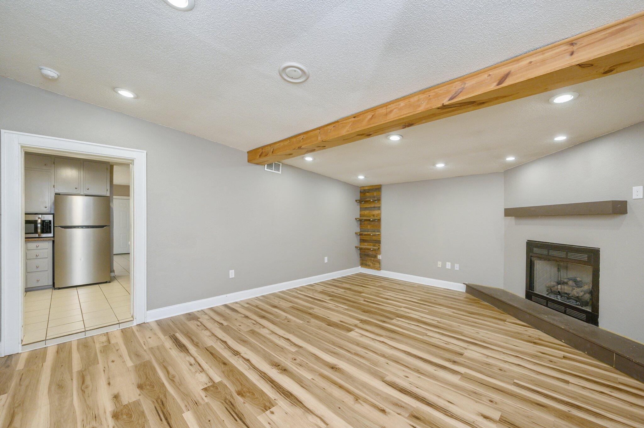 CRESTVIEW HEIGHTS - Residential