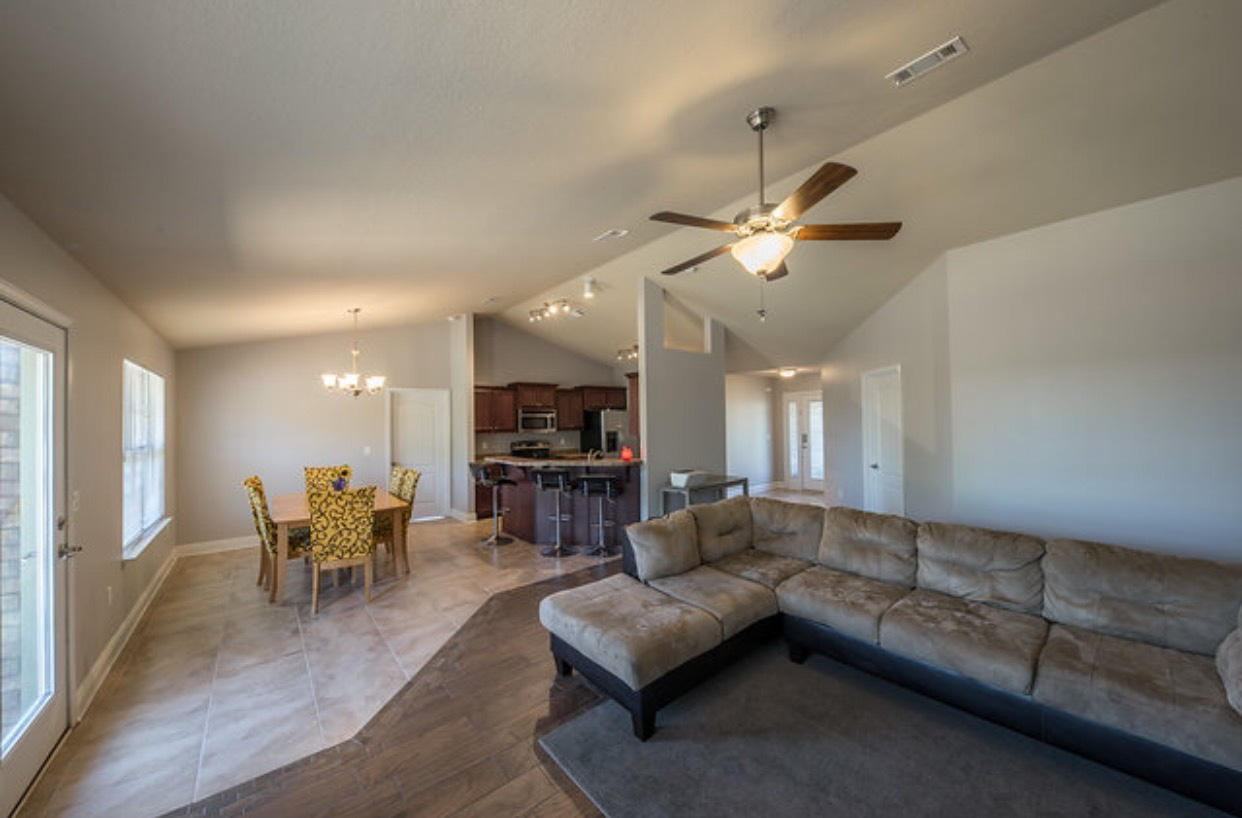 SILVER CREEK ESTATES - Residential